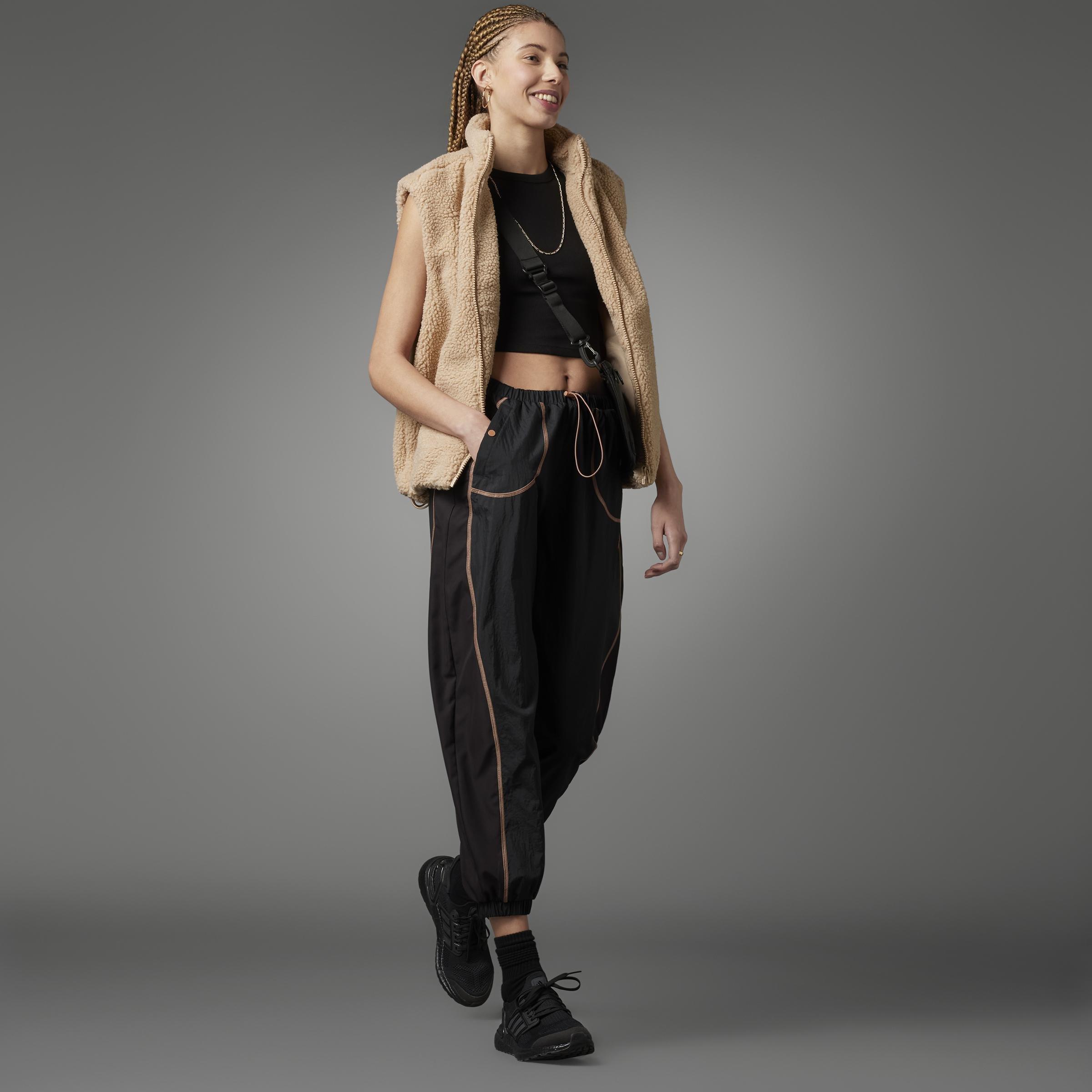 Lift Your Mind Low-Rise Tracksuit Bottoms, Black, , large image number 12