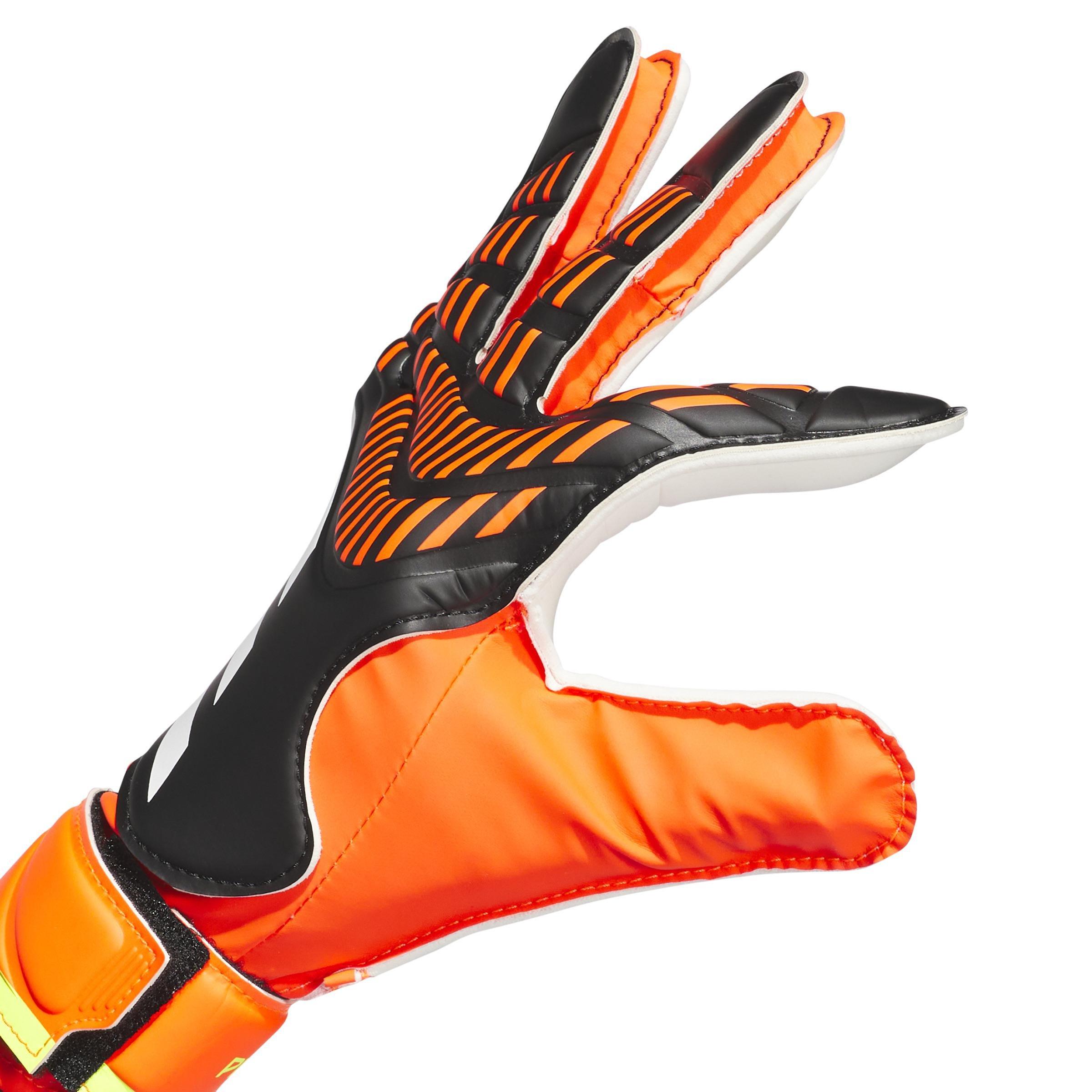 Unisex Predator Training Goalkeeper Gloves, Black, A901_ONE, large image number 5