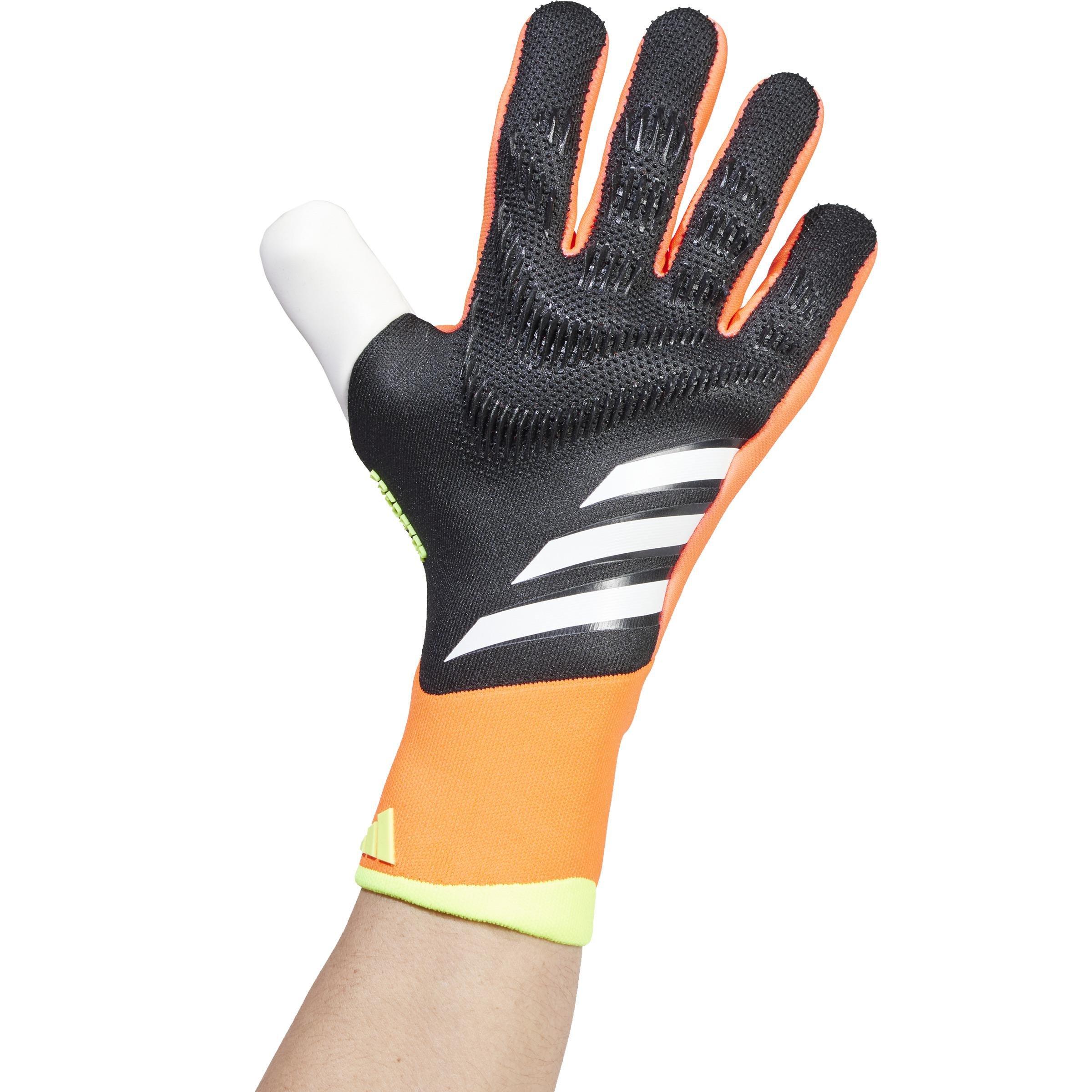 Unisex Predator Pro Goalkeeper Gloves, Black, , large image number 0