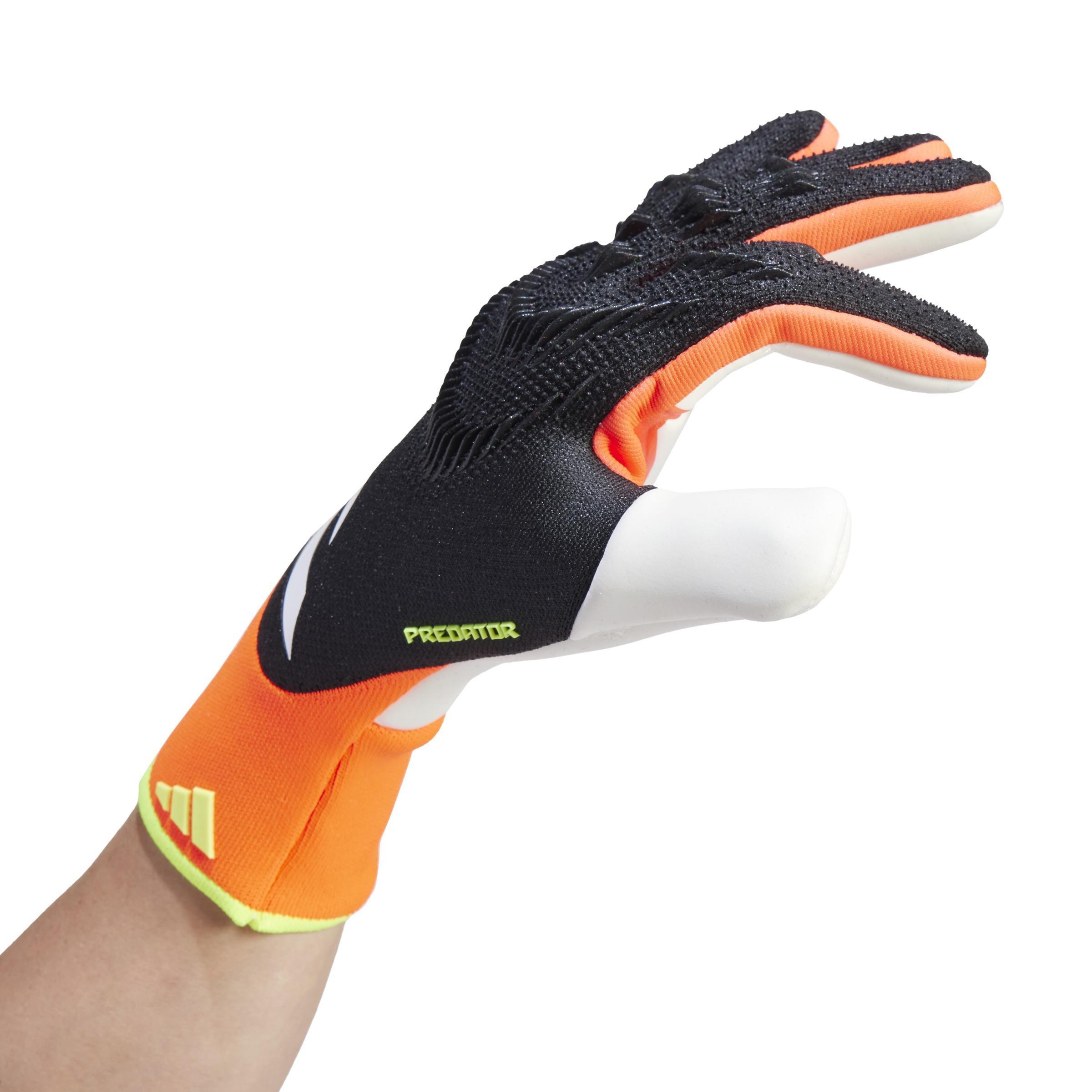 Unisex Predator Pro Goalkeeper Gloves, Black, , large image number 2