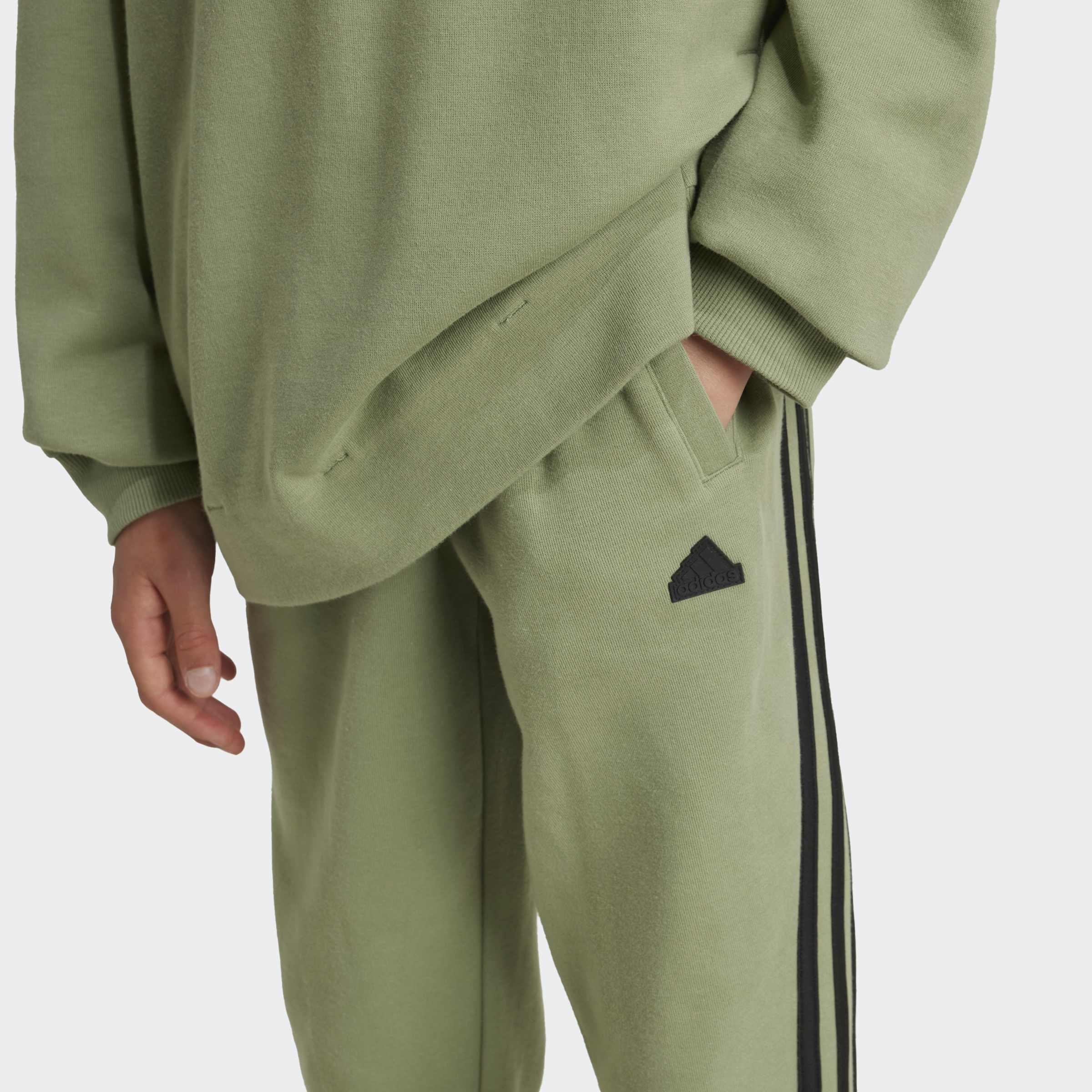 Kids Unisex Future Icons 3-Stripes Ankle-Length Tracksuit Bottoms, Green, A901_ONE, large image number 3