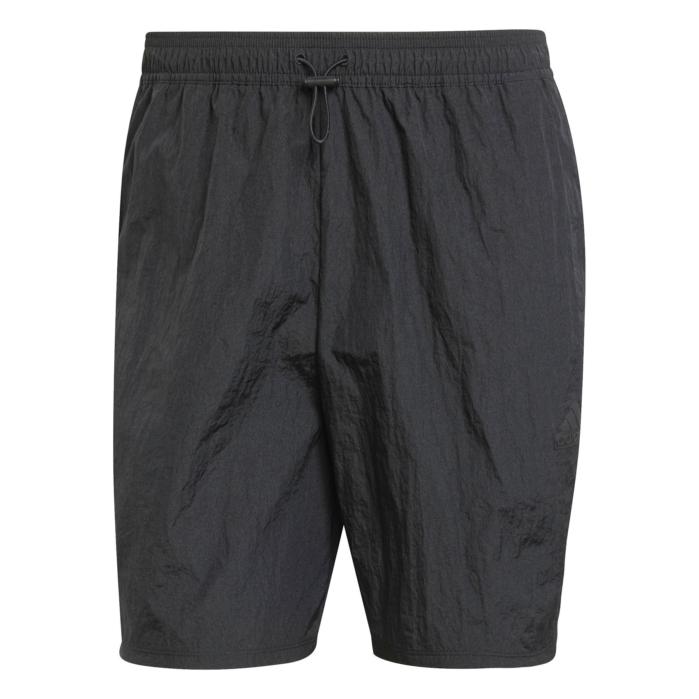 City Escape Woven Shorts, Black