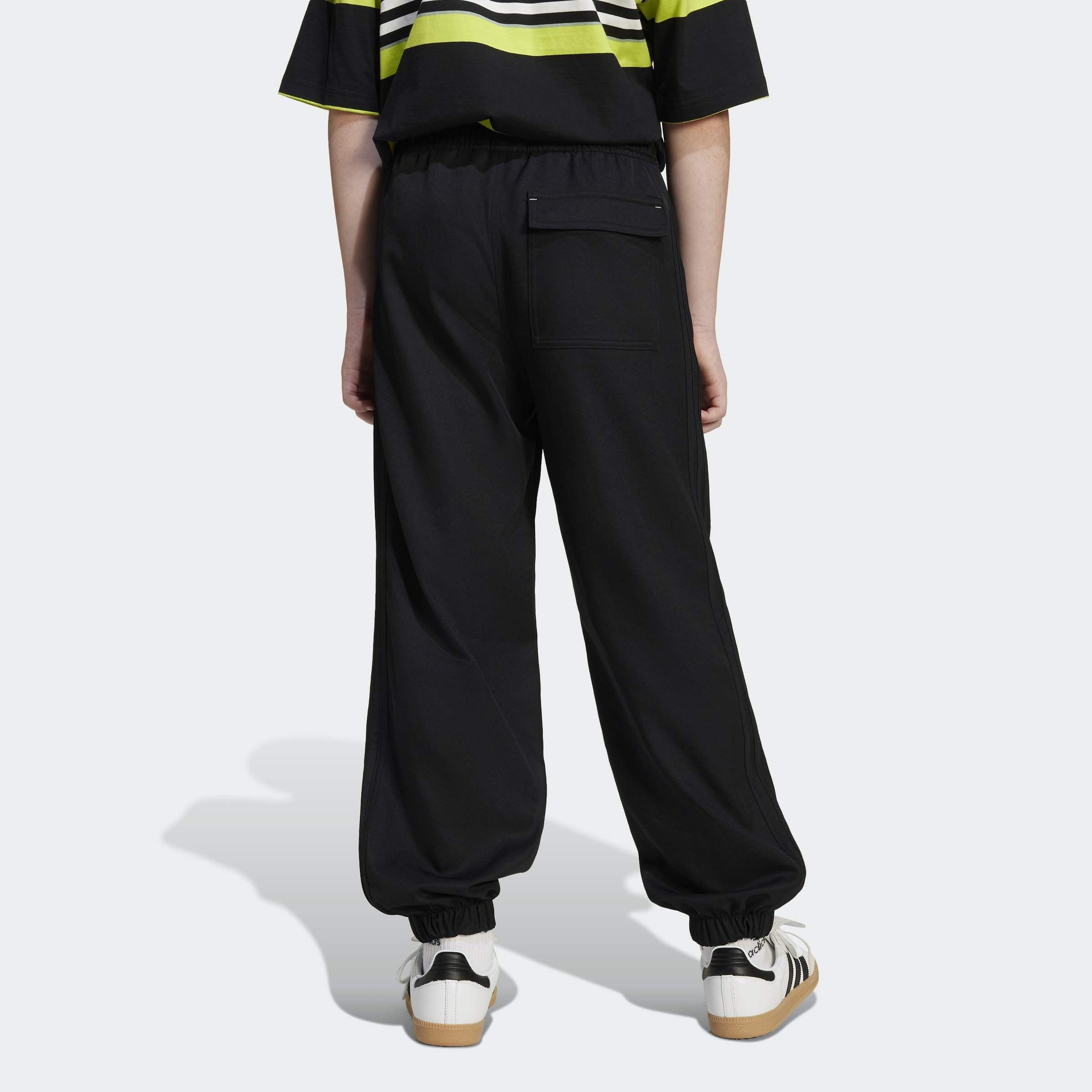 Kids Unisex Cargo Pants, Black, A901_ONE, large image number 1