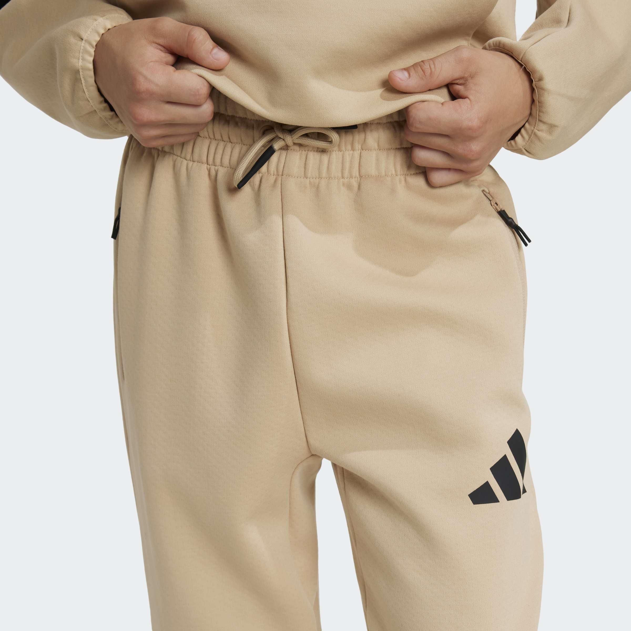 Kids Unisex adidas Z.N.E. Tapered-Leg Tracksuit Bottoms, Beige, A901_ONE, large image number 4