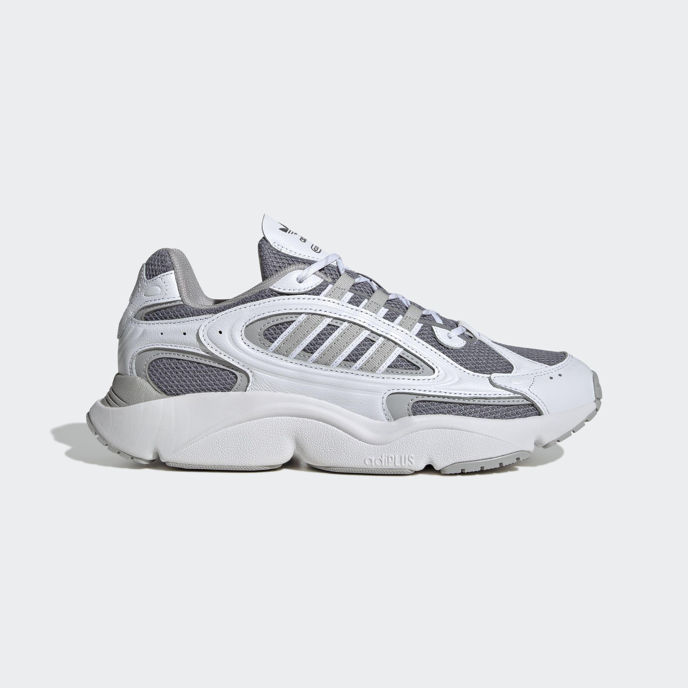 Ozmillen Shoes, White