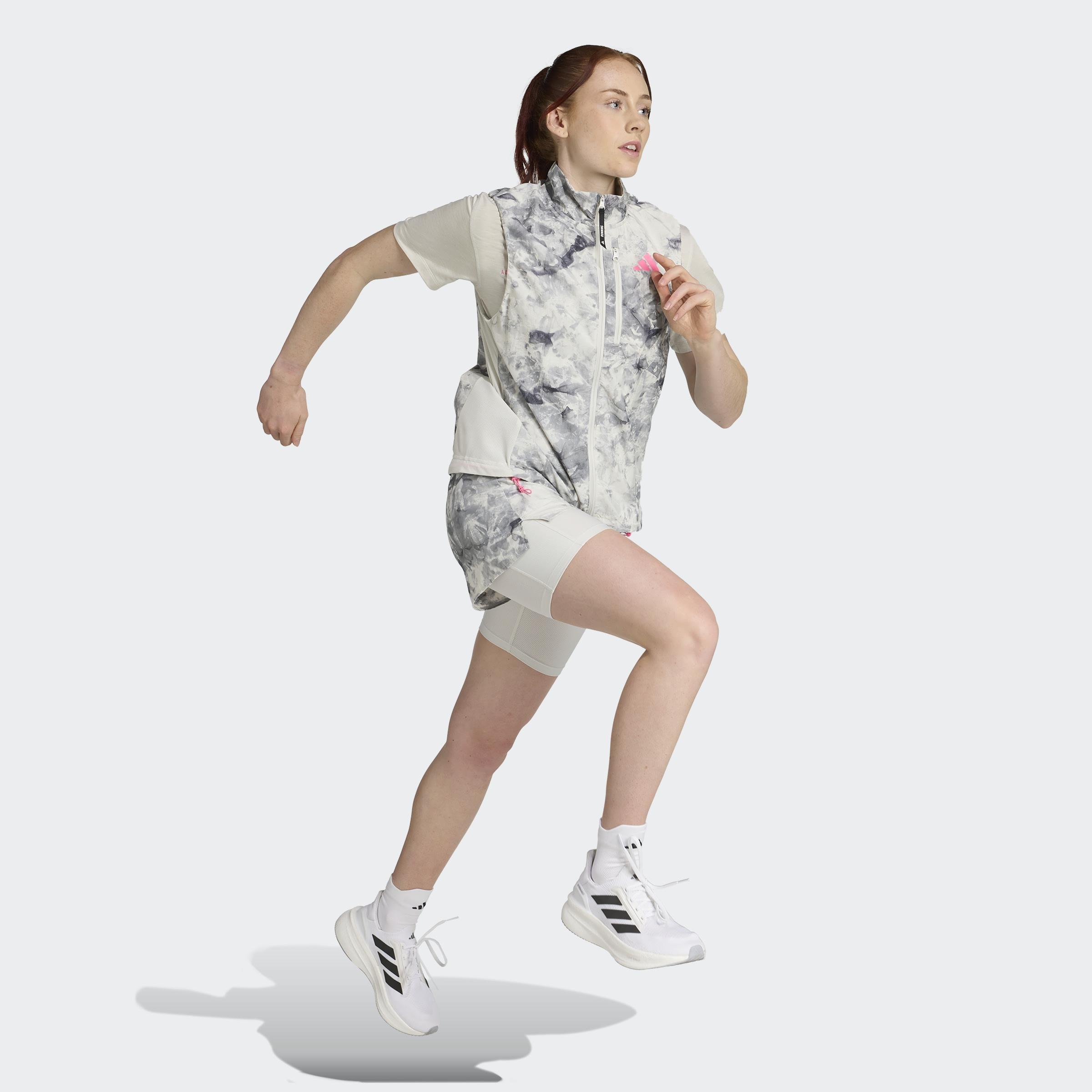 Own The Run Spray Dye Vest, Grey, A901_ONE, large image number 4