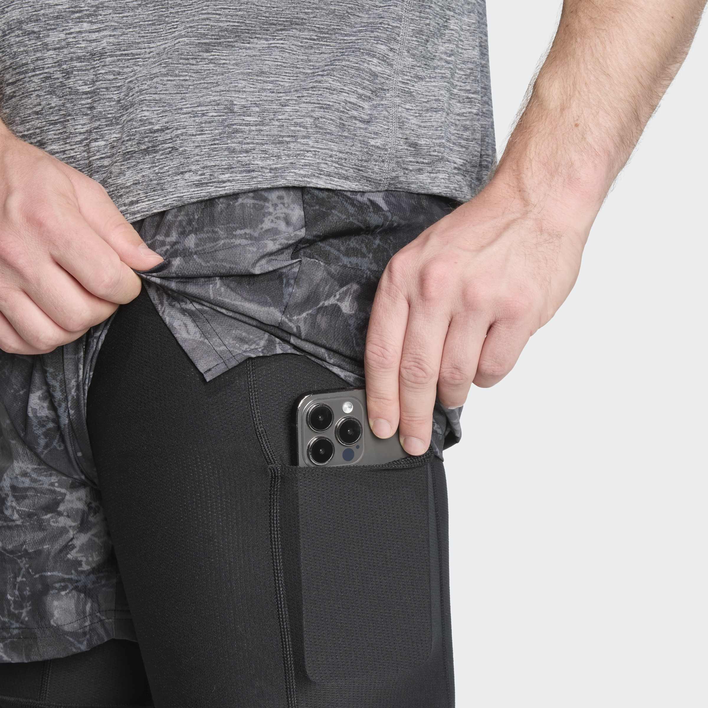 Own The Run Spray Dye 2-In-1 Short, Grey, A901_ONE, large image number 2