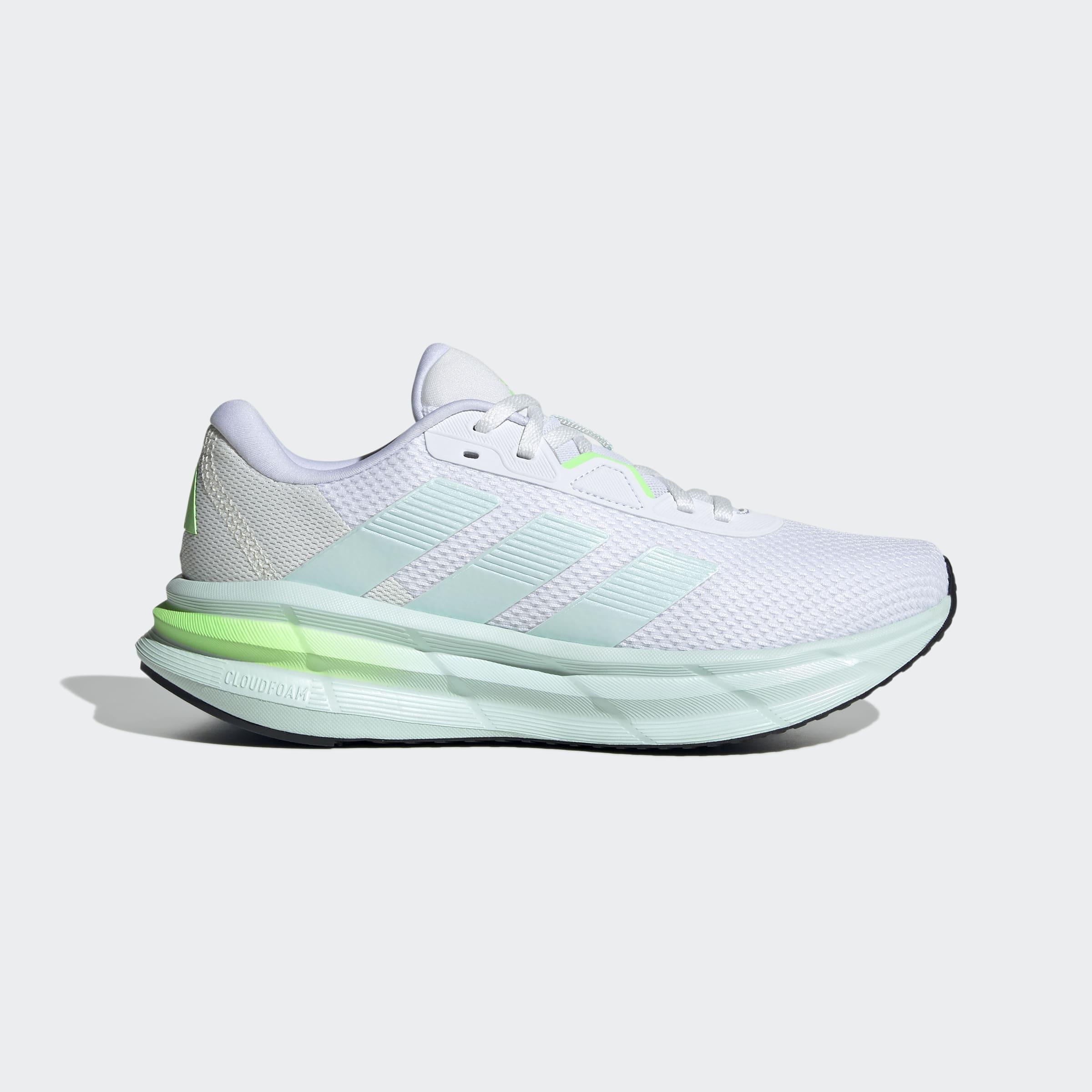 Galaxy 7 Running Shoes, White, A901_ONE, large image number 0