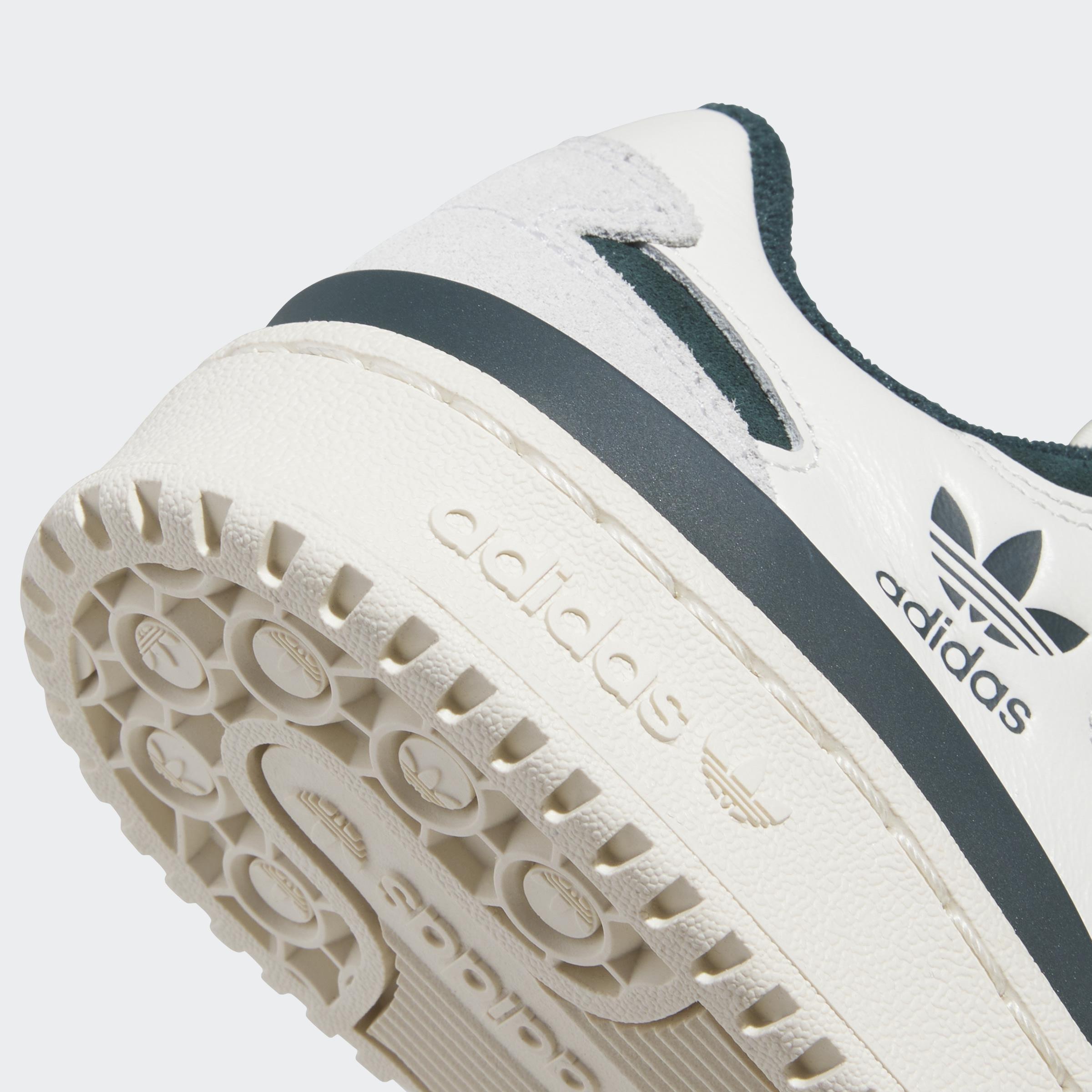 Kids Unisex Forum Low Cl Shoes, White, A901_ONE, large image number 4