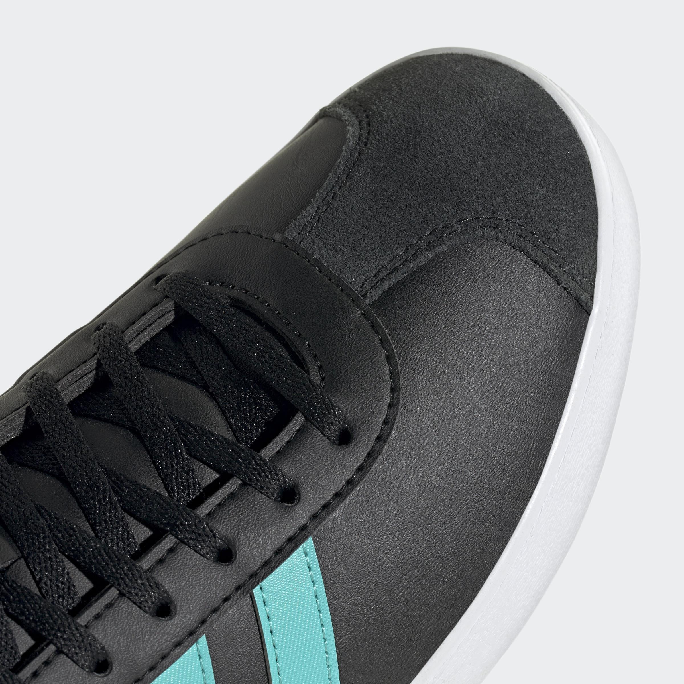 Unisex Mercedes - AMG Petronas Formula One Team Vl Court Base Trainers, Black, A901_ONE, large image number 4