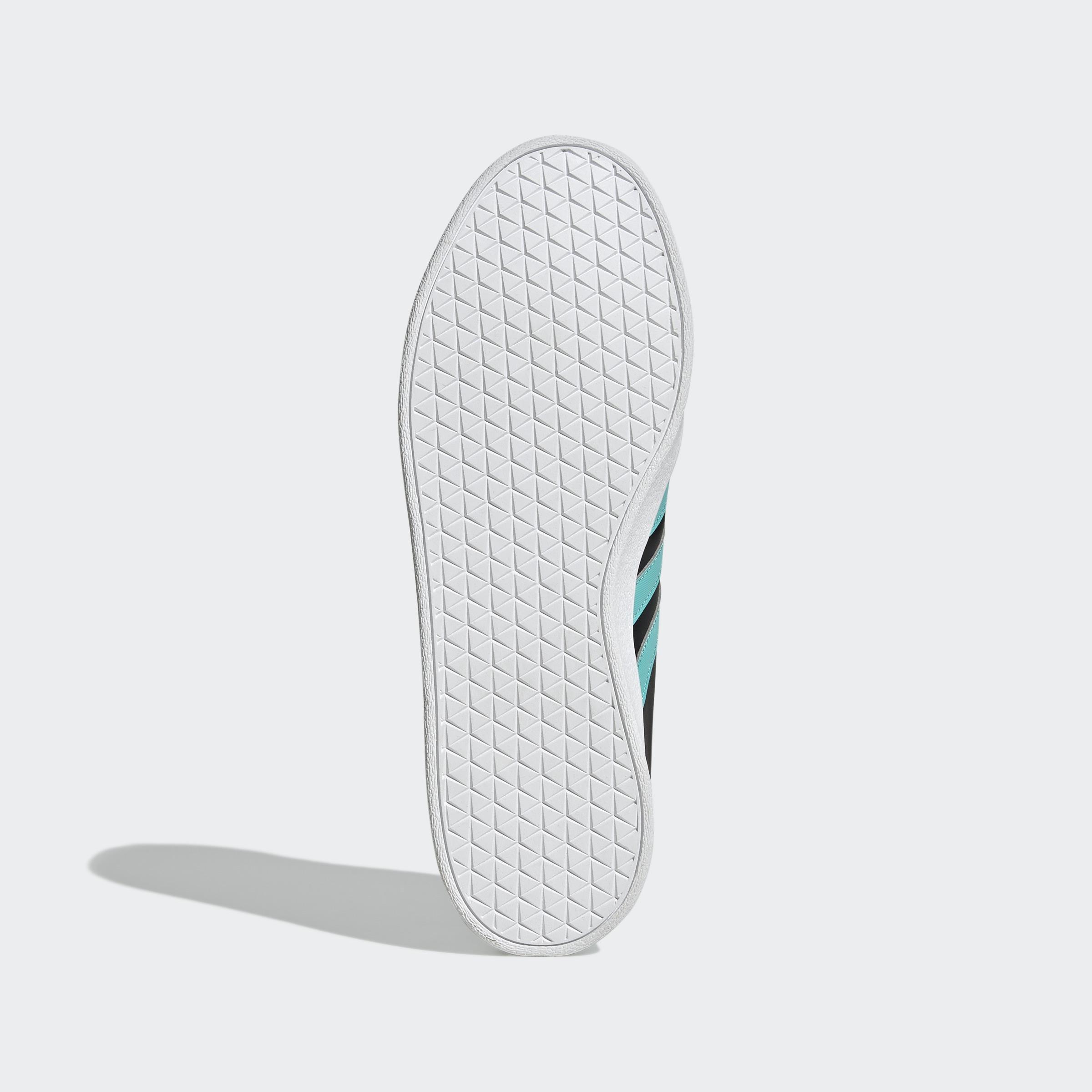 Unisex Mercedes - AMG Petronas Formula One Team Vl Court Base Trainers, Black, A901_ONE, large image number 8