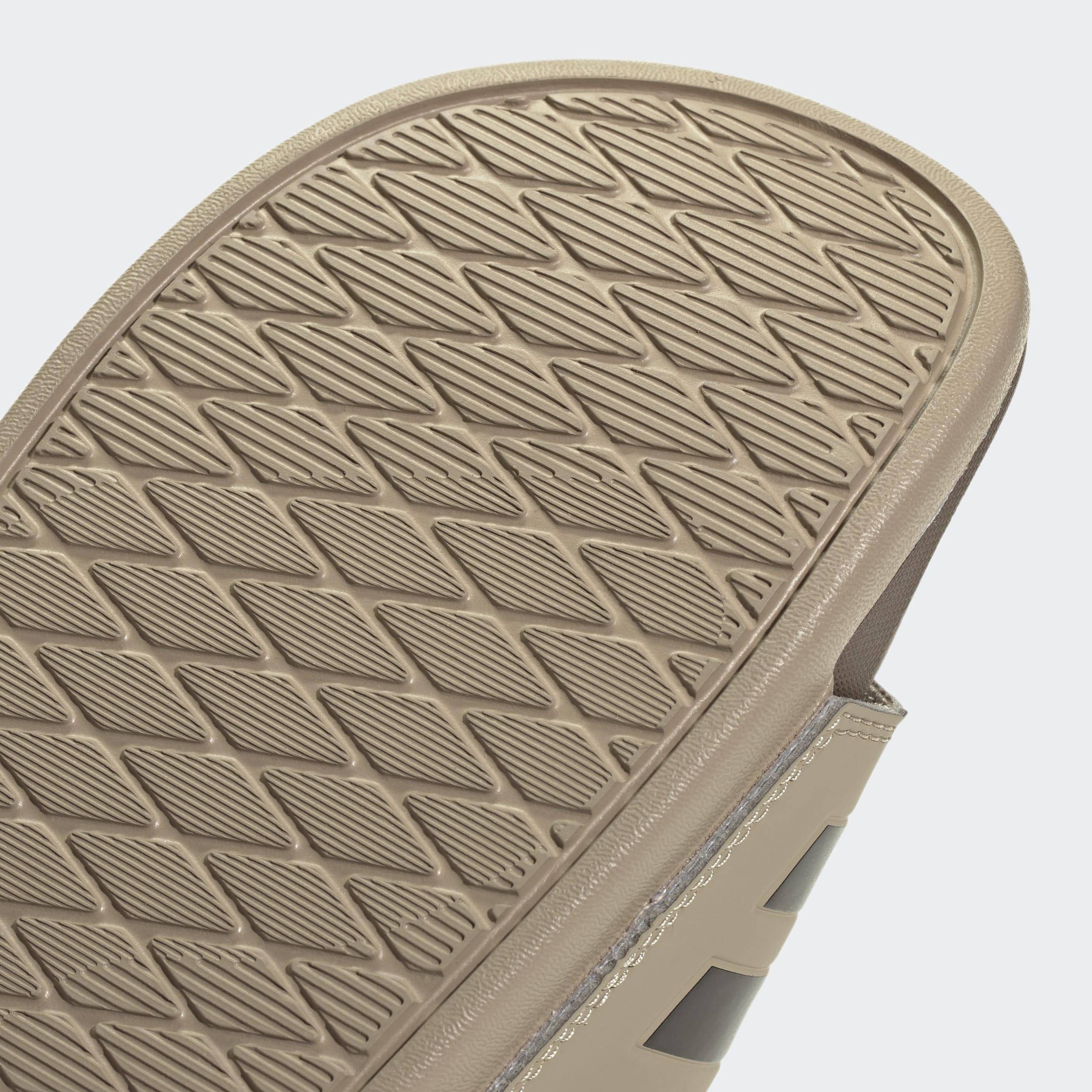 Unisex adilette Comfort Slides, Brown, A901_ONE, large image number 4