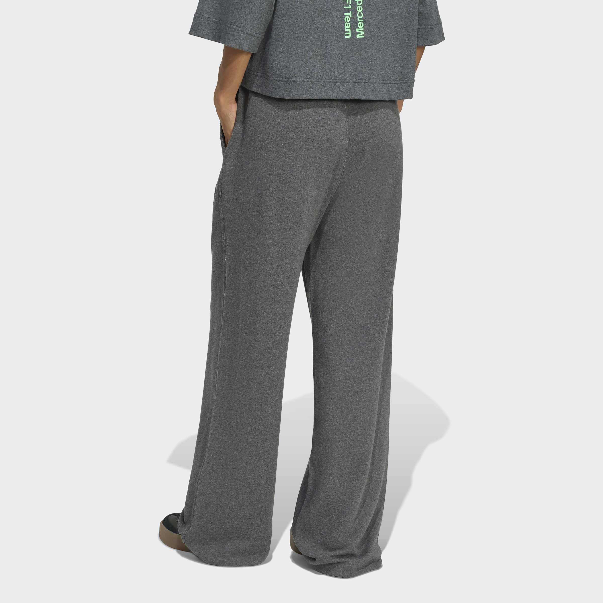 Mercedes - AMG Petronas Formula One Team Premium Sweat Joggers, Grey, A901_ONE, large image number 1