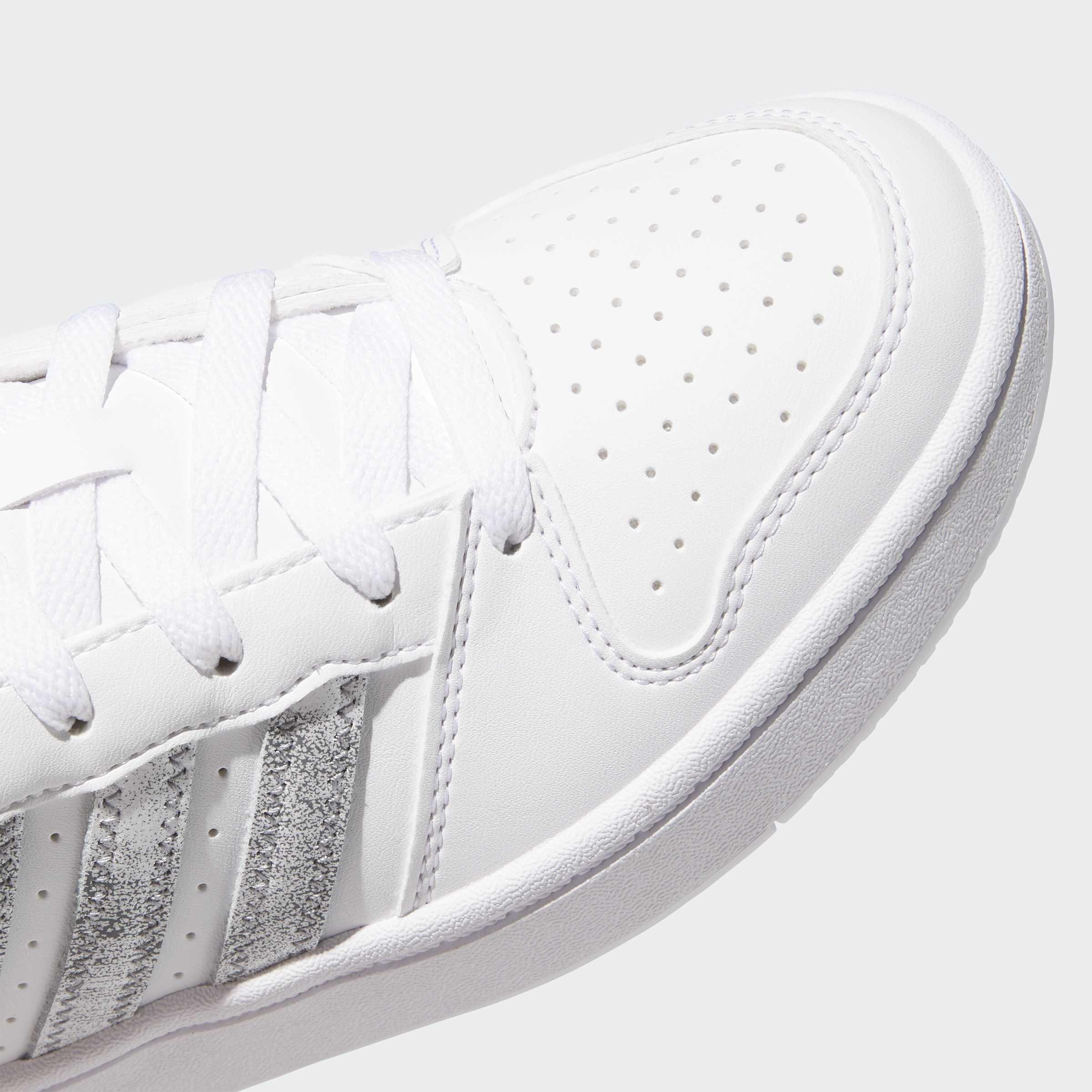 Hoops Classic Shoes, White, A901_ONE, large image number 4