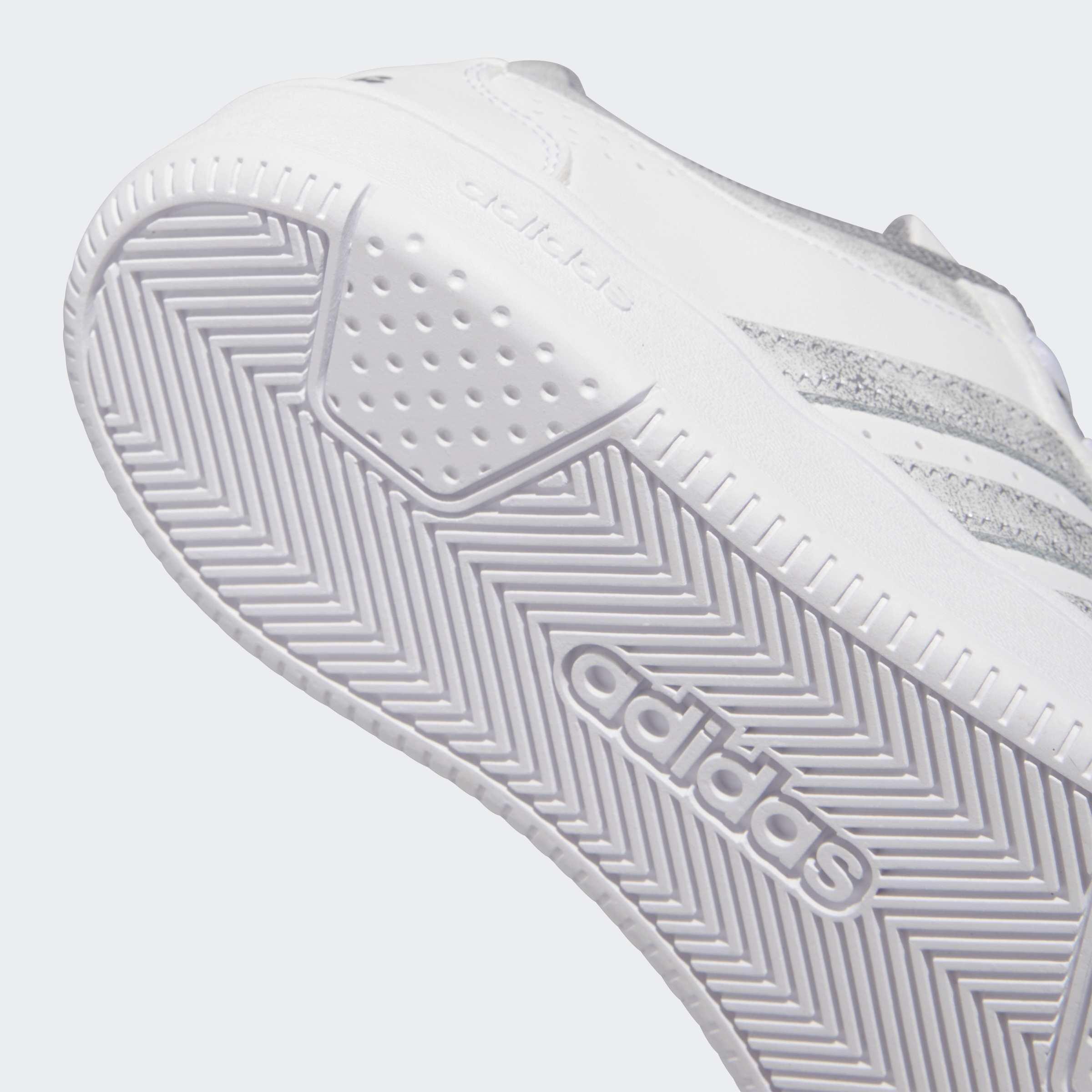 Hoops Classic Shoes, White, A901_ONE, large image number 5