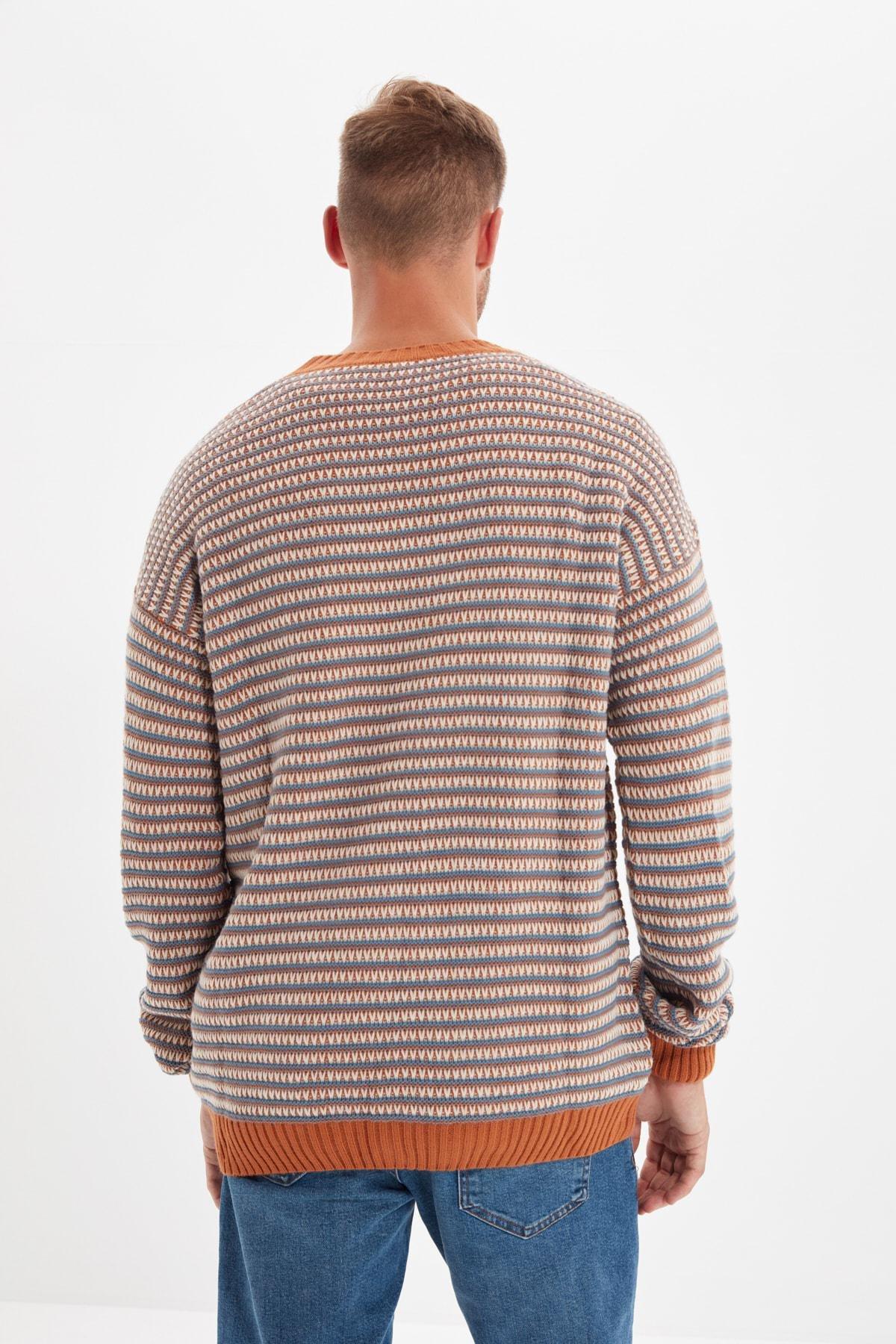 Brown Crew Neck Sweater, Brown, large image number 7