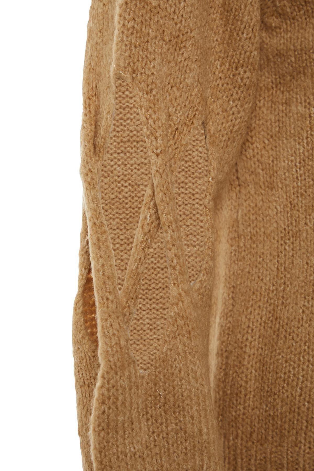 Beige Regular Sweater, , large image number 5