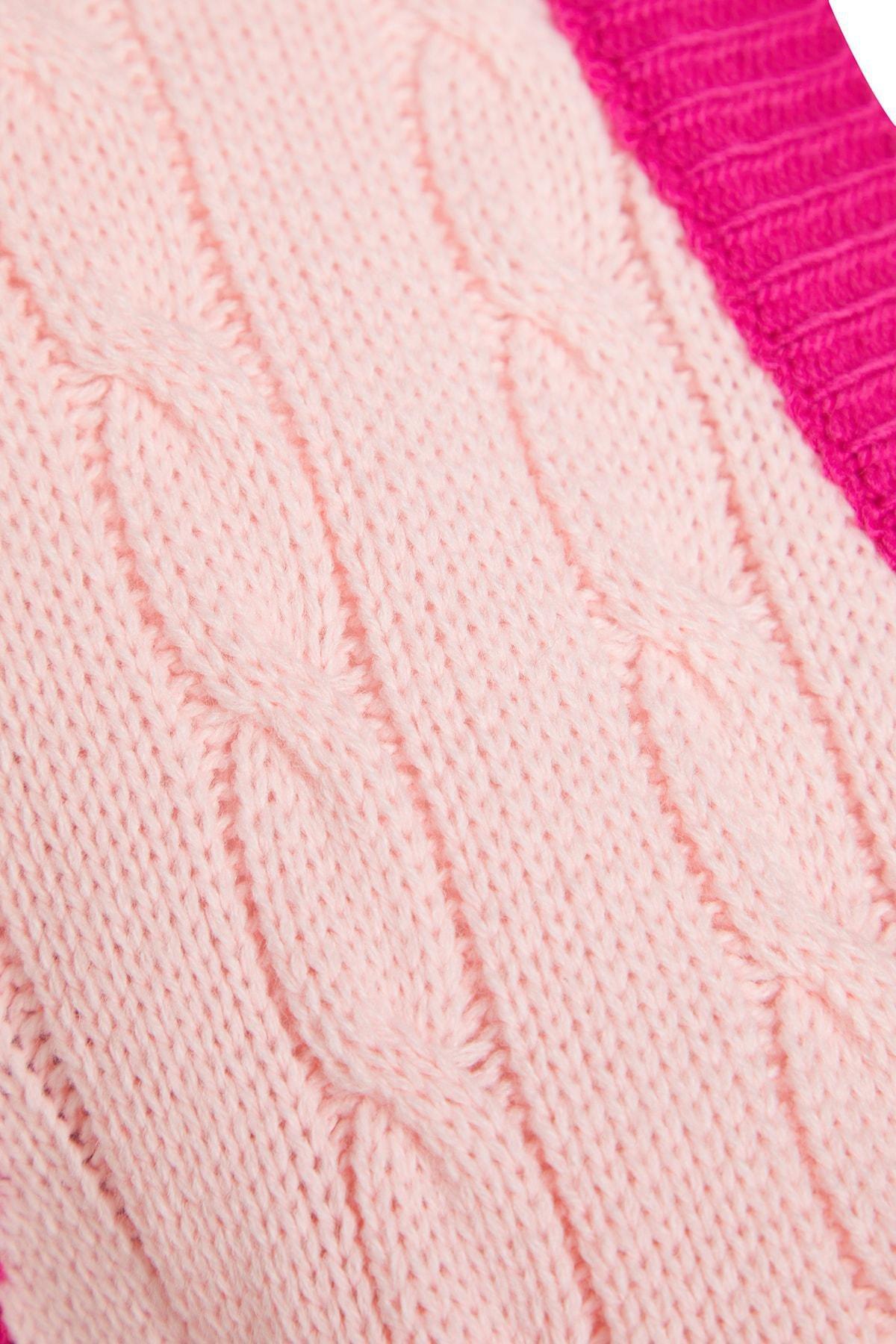 Pink V-Neck Sweater Vest, , large image number 7