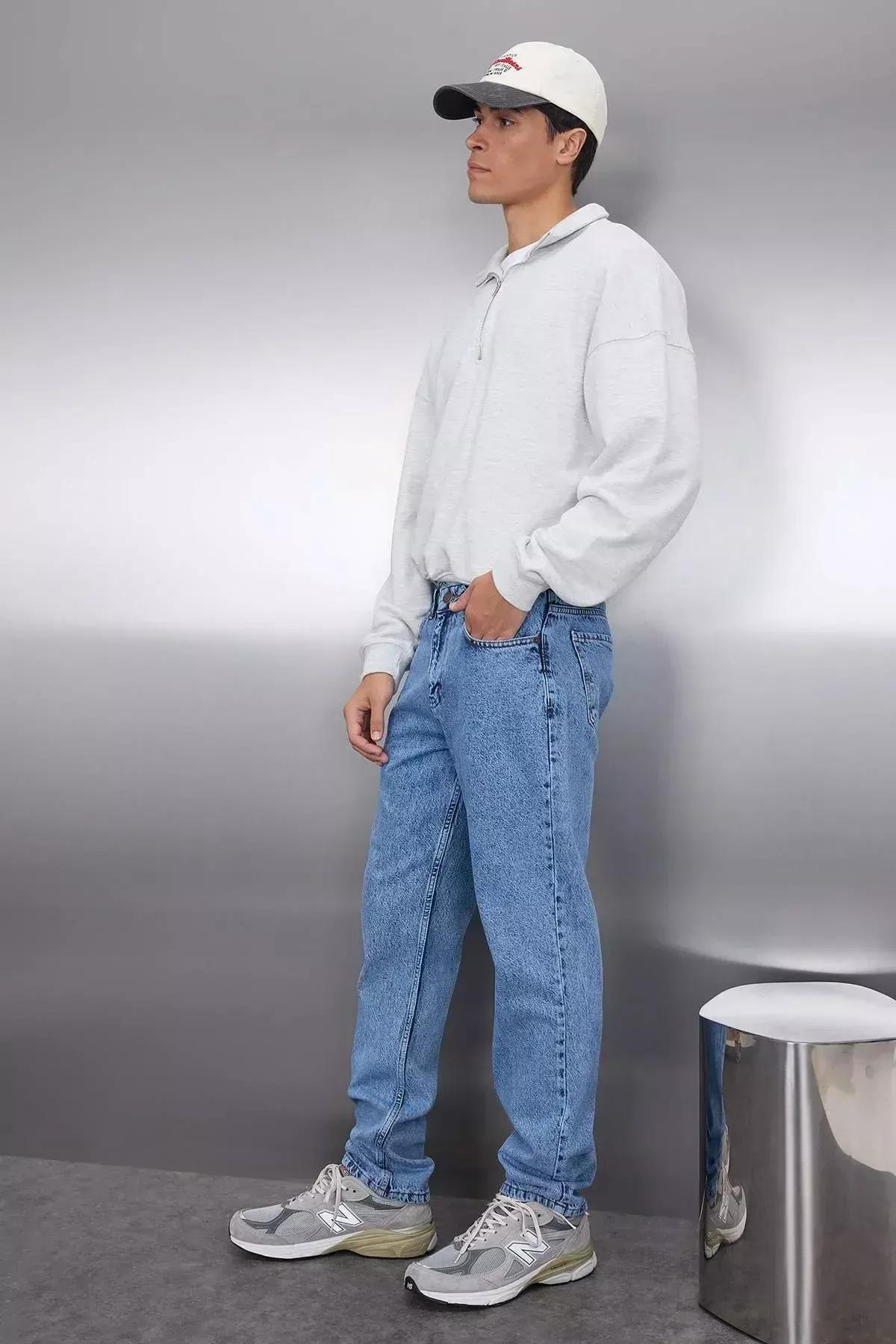 Blue Straight Mid-Waist Jeans, Blue, large image number 3