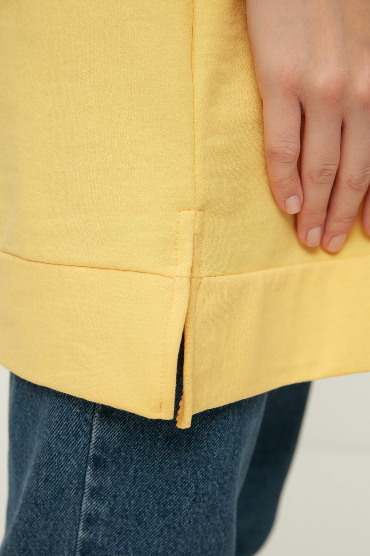 Yellow Relaxed Sweatshirt, Yellow, large image number 3