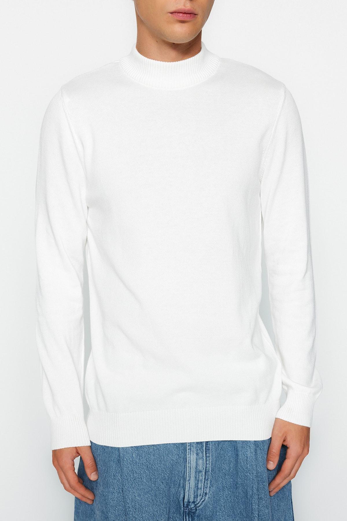 White Slim High Neck Sweater, , large image number 4