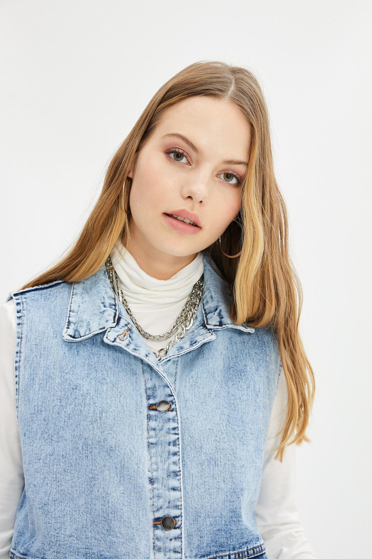 Blue Puffer Vest, , large image number 7