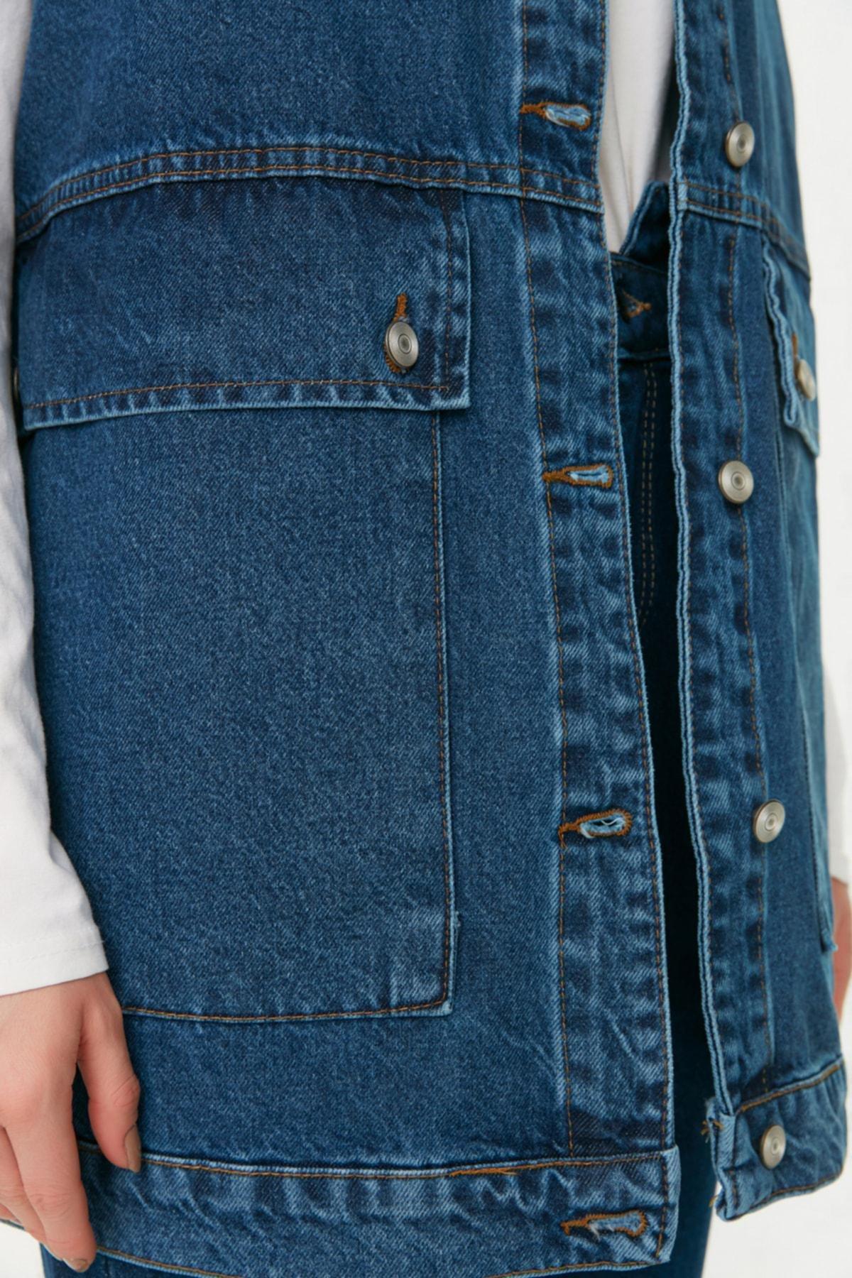 Blue Puffer Vest, , large image number 3