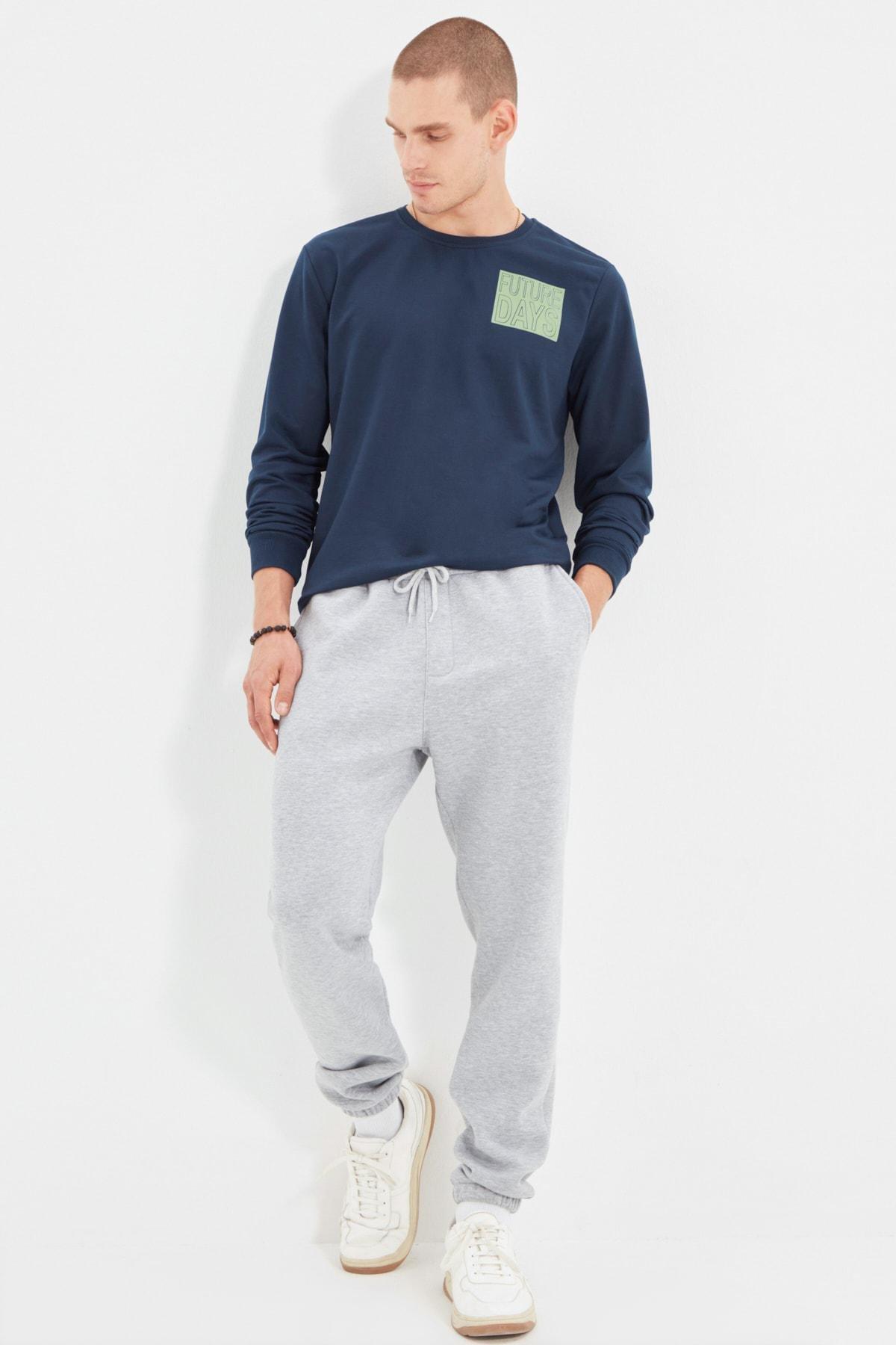 Grey Straight Mid Waist Sweatpants, , large image number 3