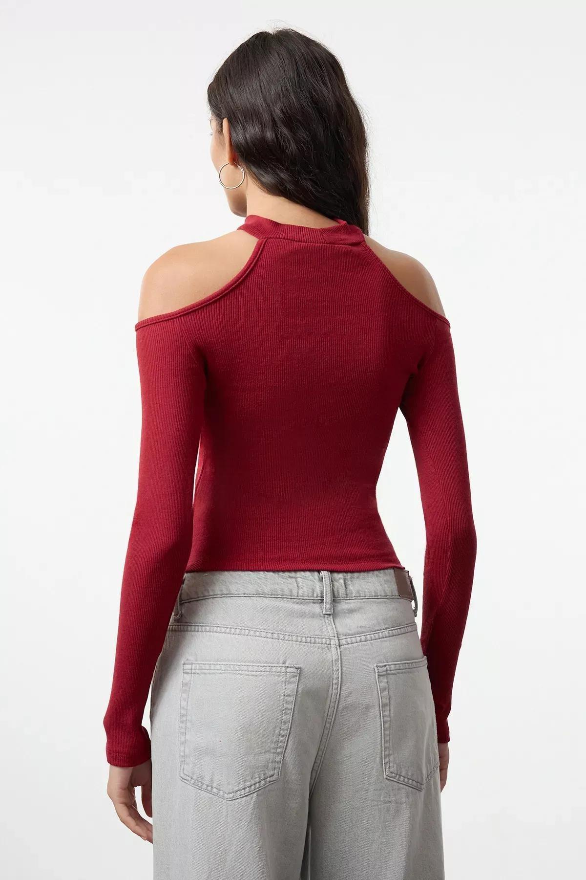 Burgundy Choker Detailed Crop Blouse, , large image number 4
