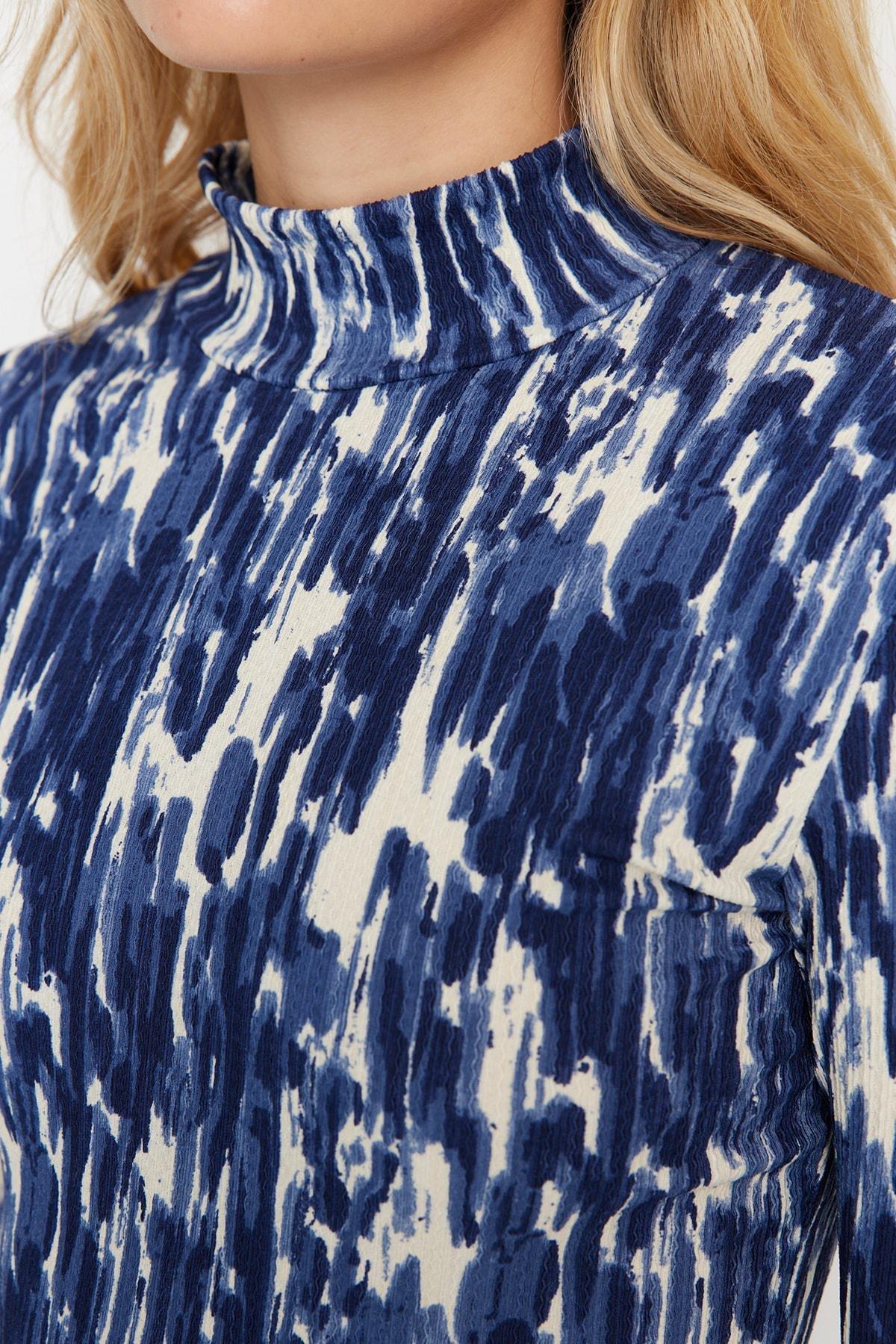 Navy Fitted Standing Collar Blouse, , large image number 3