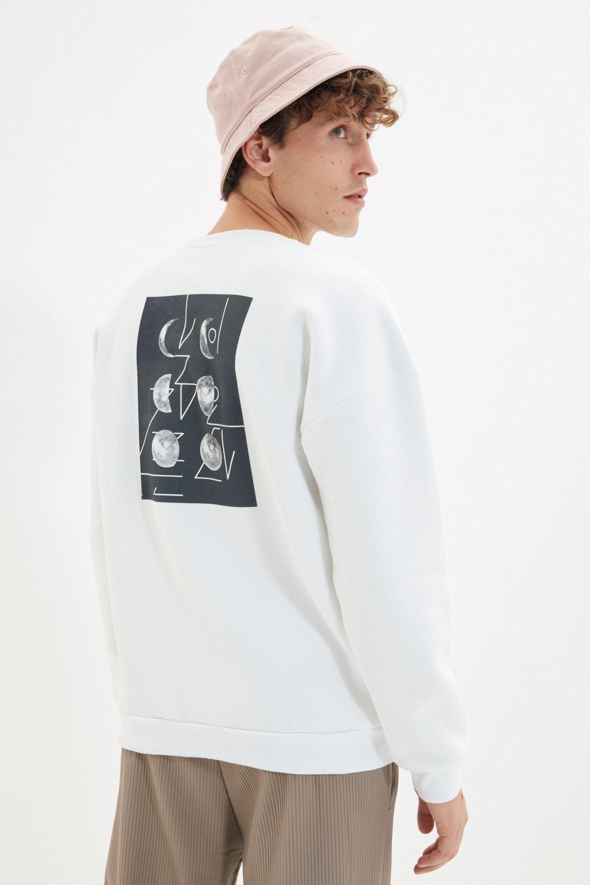 White Oversize Crew Neck Sweatshirt, White, medium
