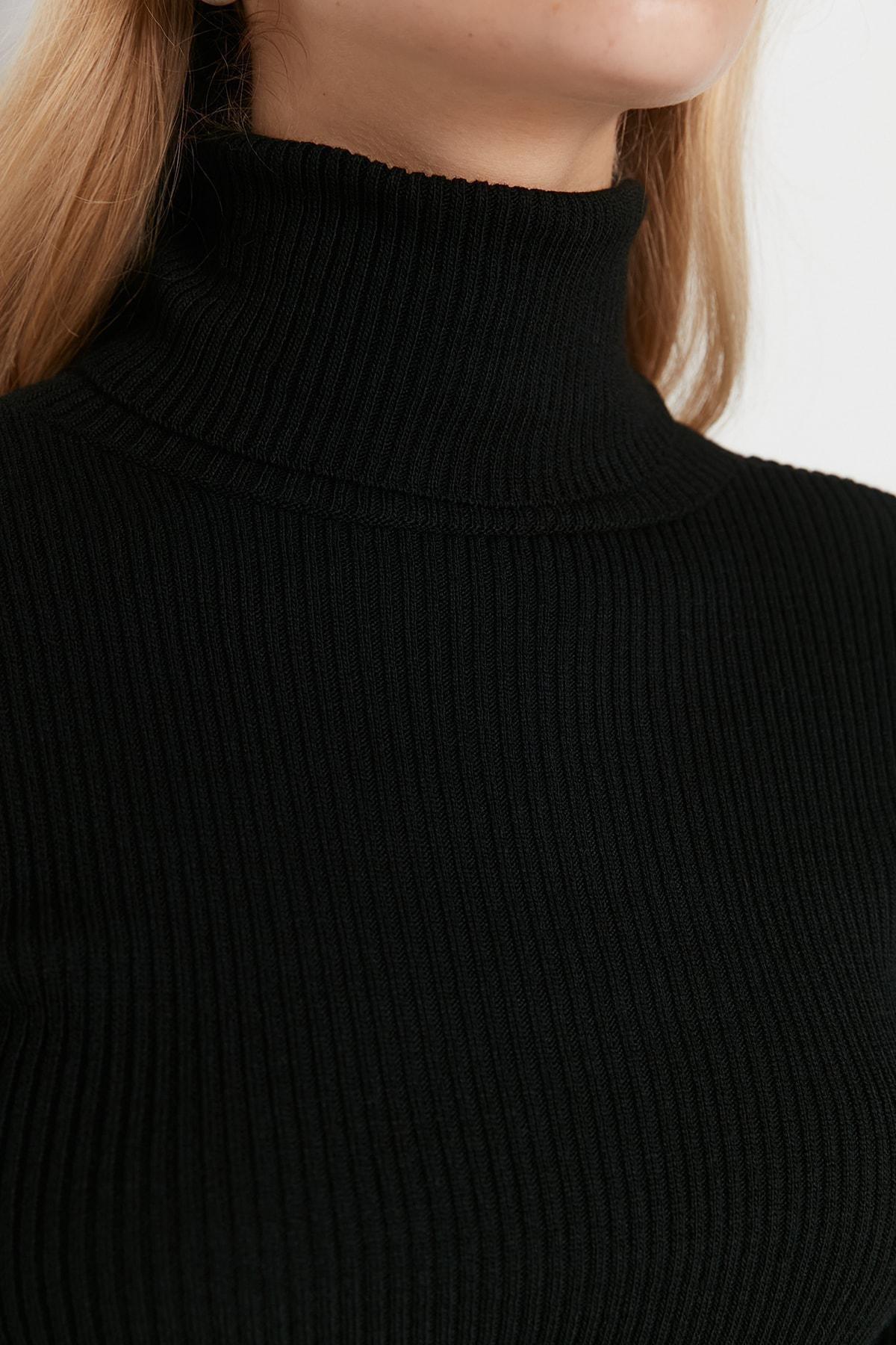 Black Slim Turtleneck Sweater, , large image number 15