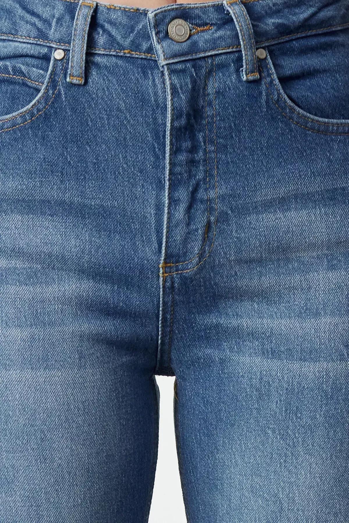 جينز بقصة بوت كت واسع من الأسفل، أزرق, Dark blue, large image number 5