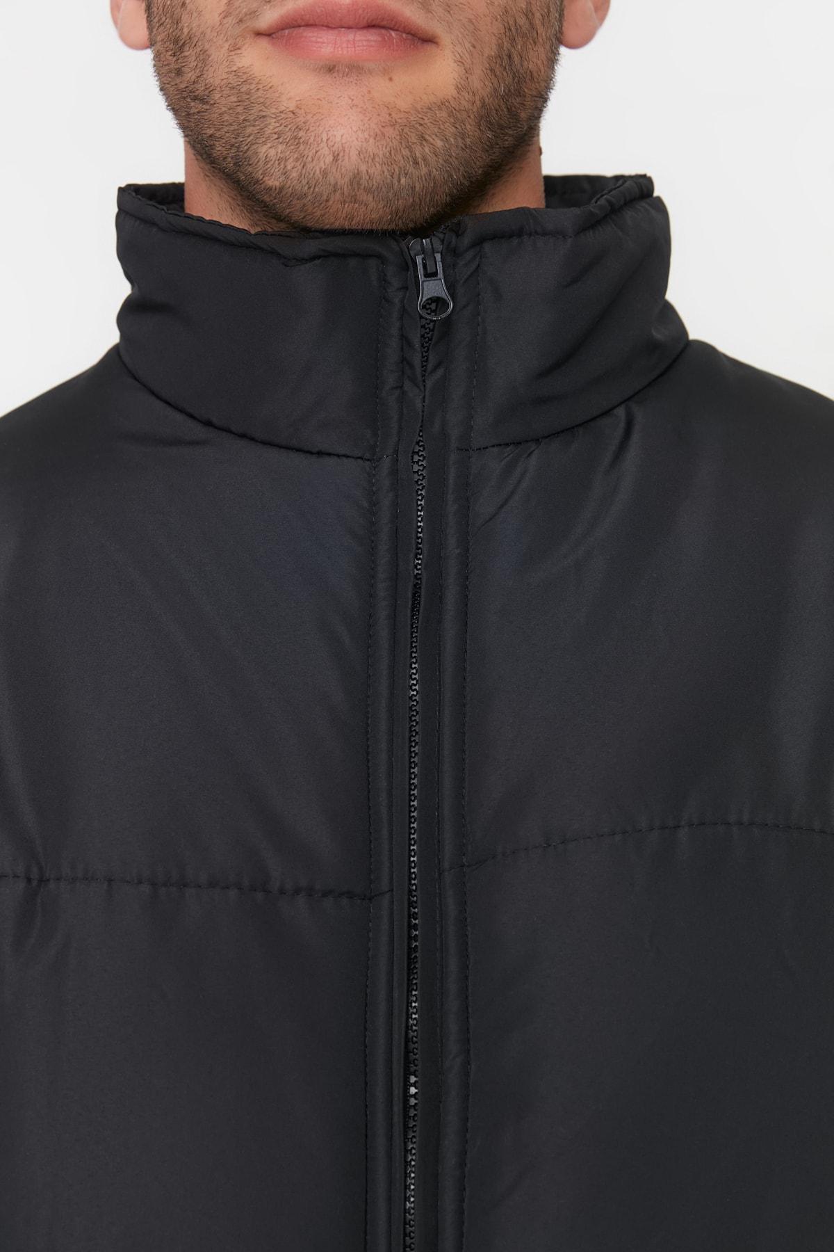 Black Puffer Jacket, , large image number 2