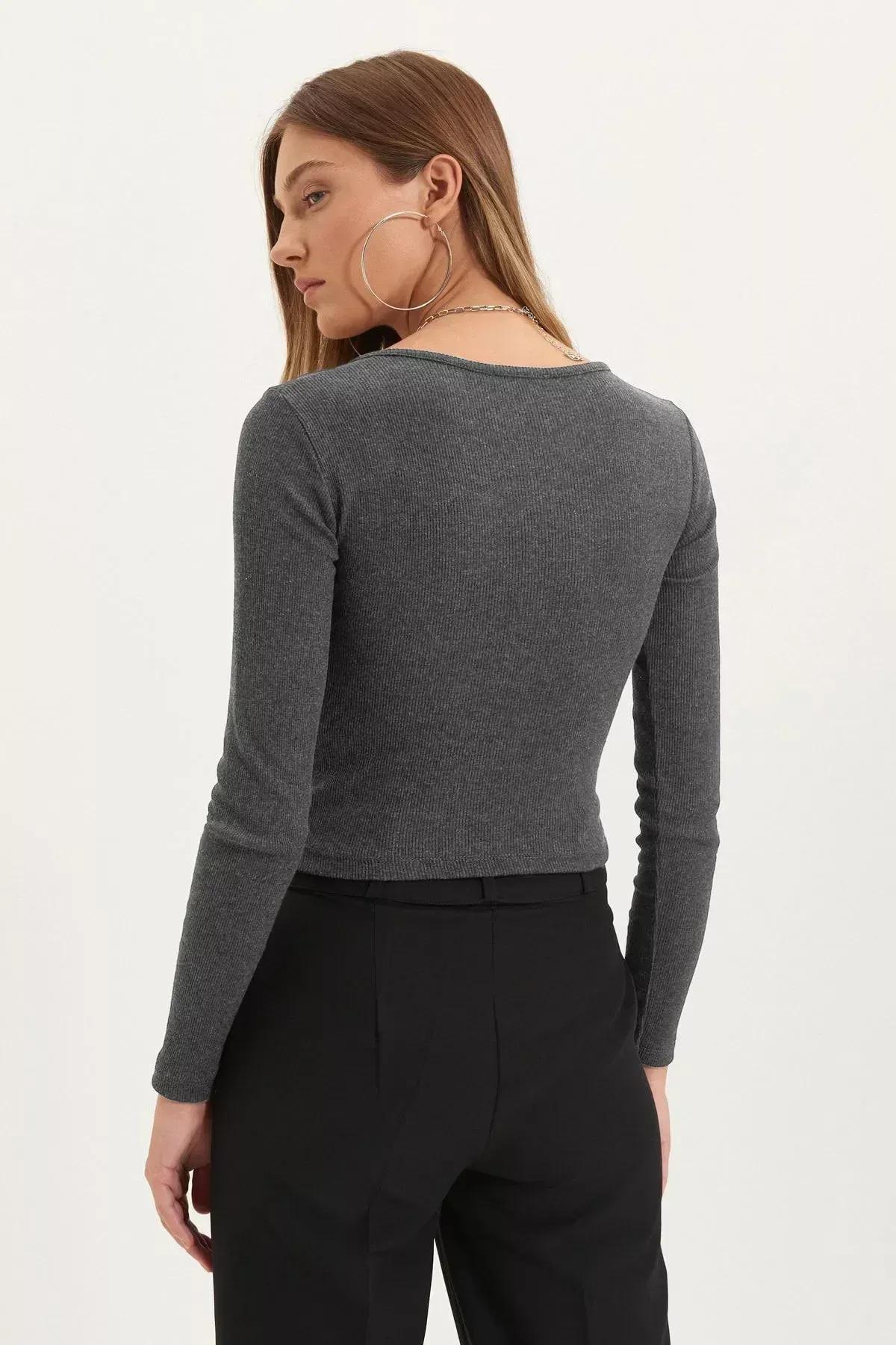 Grey Fitted Blouse, , large image number 4