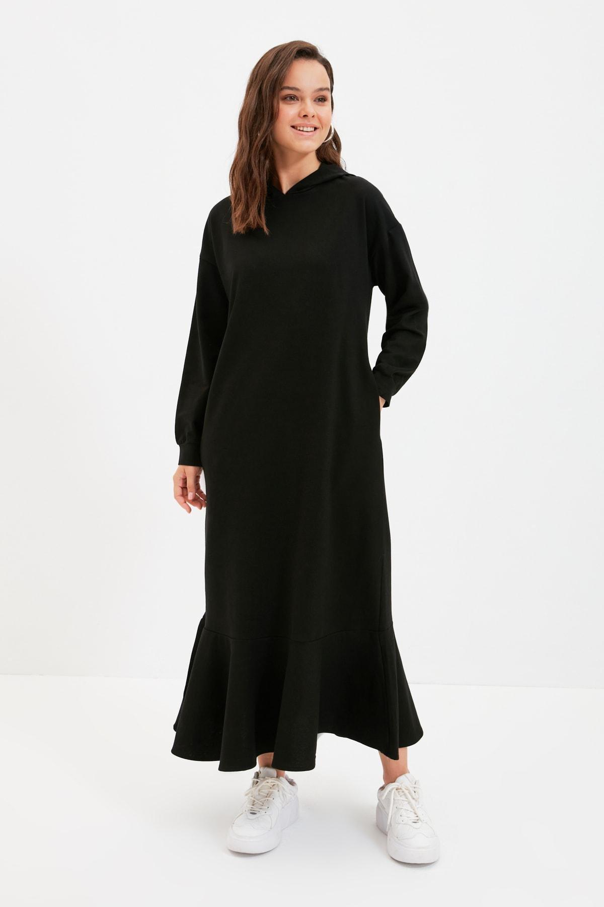 Trendyol - Black A-Line Maxi Dress