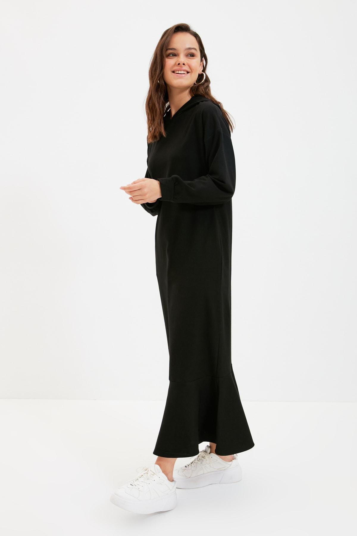 Trendyol - Black A-Line Maxi Dress