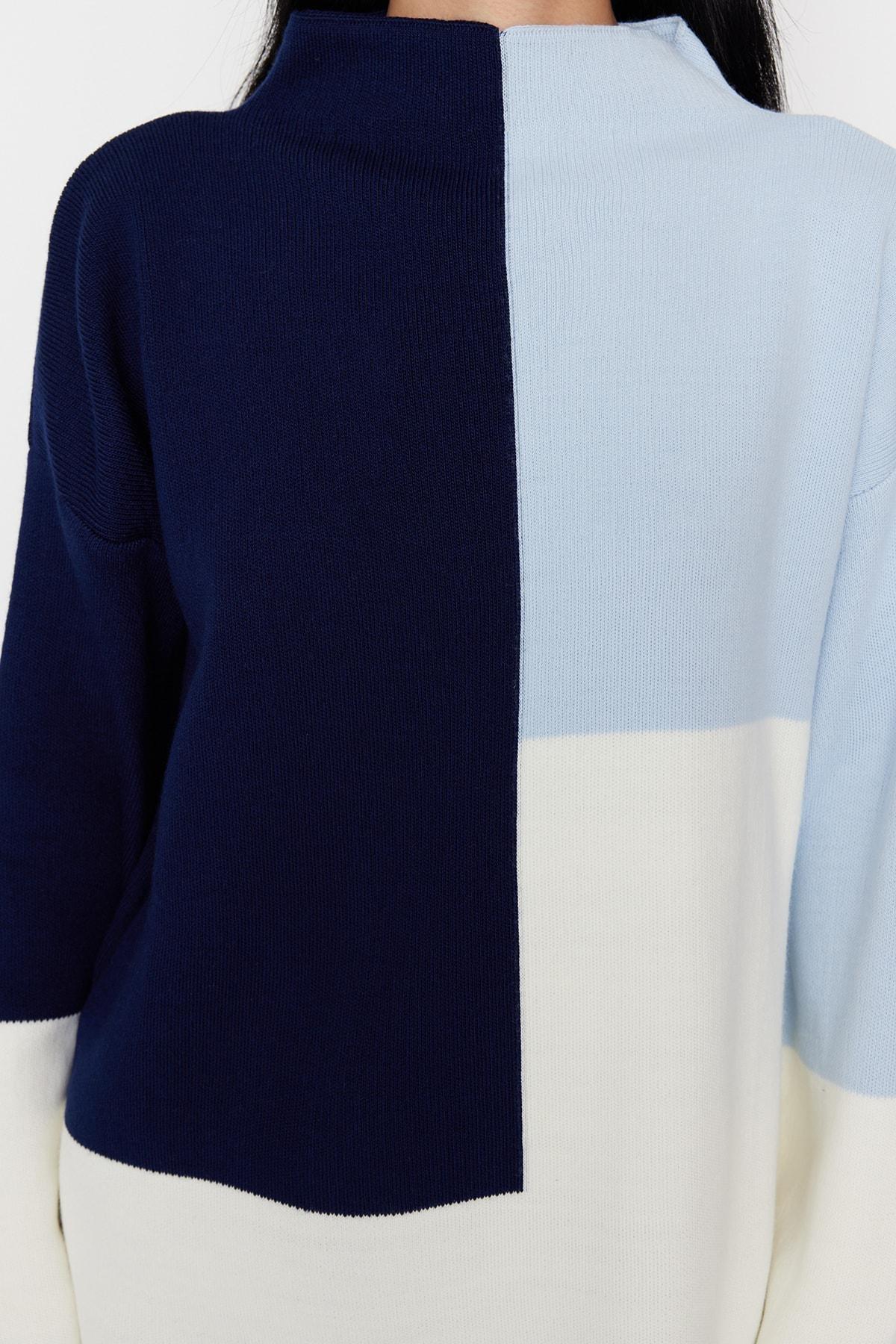 Blue Colourblock Crew Neck Sweater, Blue, large image number 4