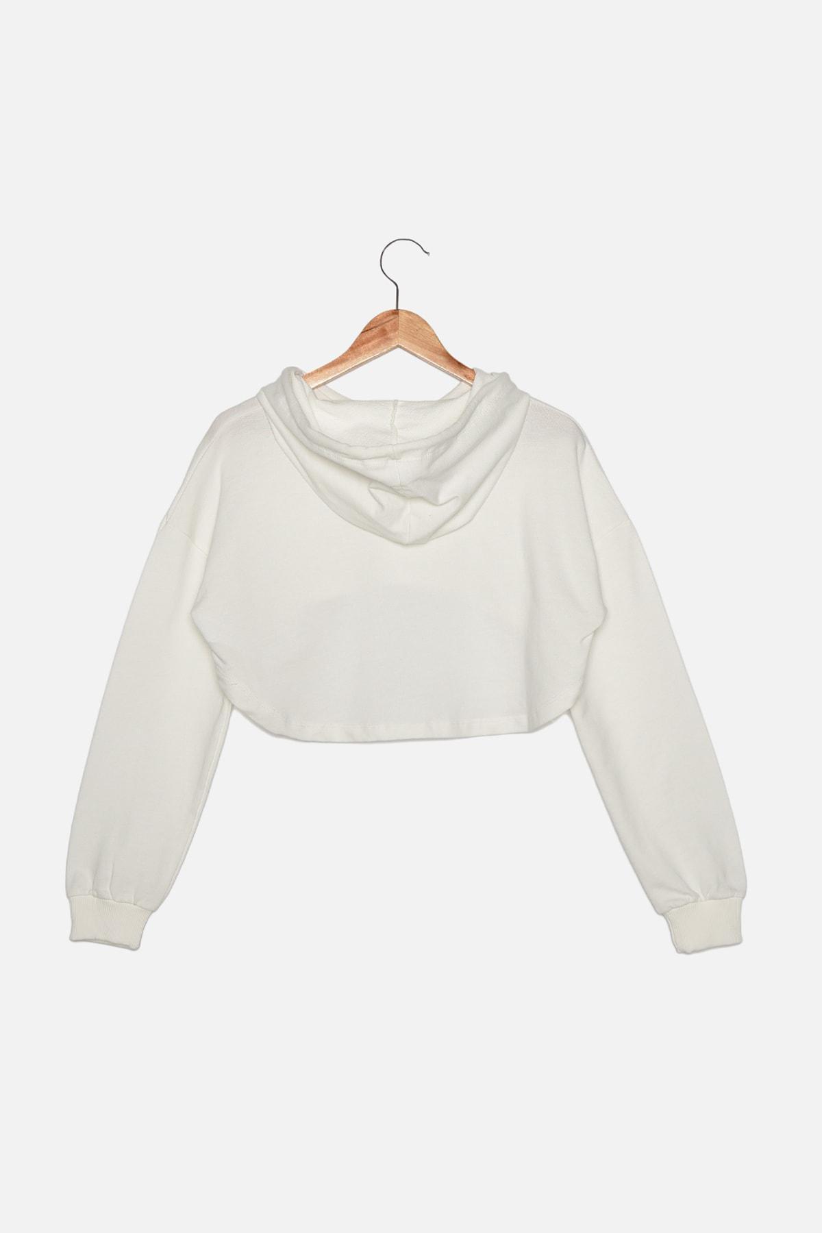 Trendyol - White Crop Hoodie Sports Sweatshirt