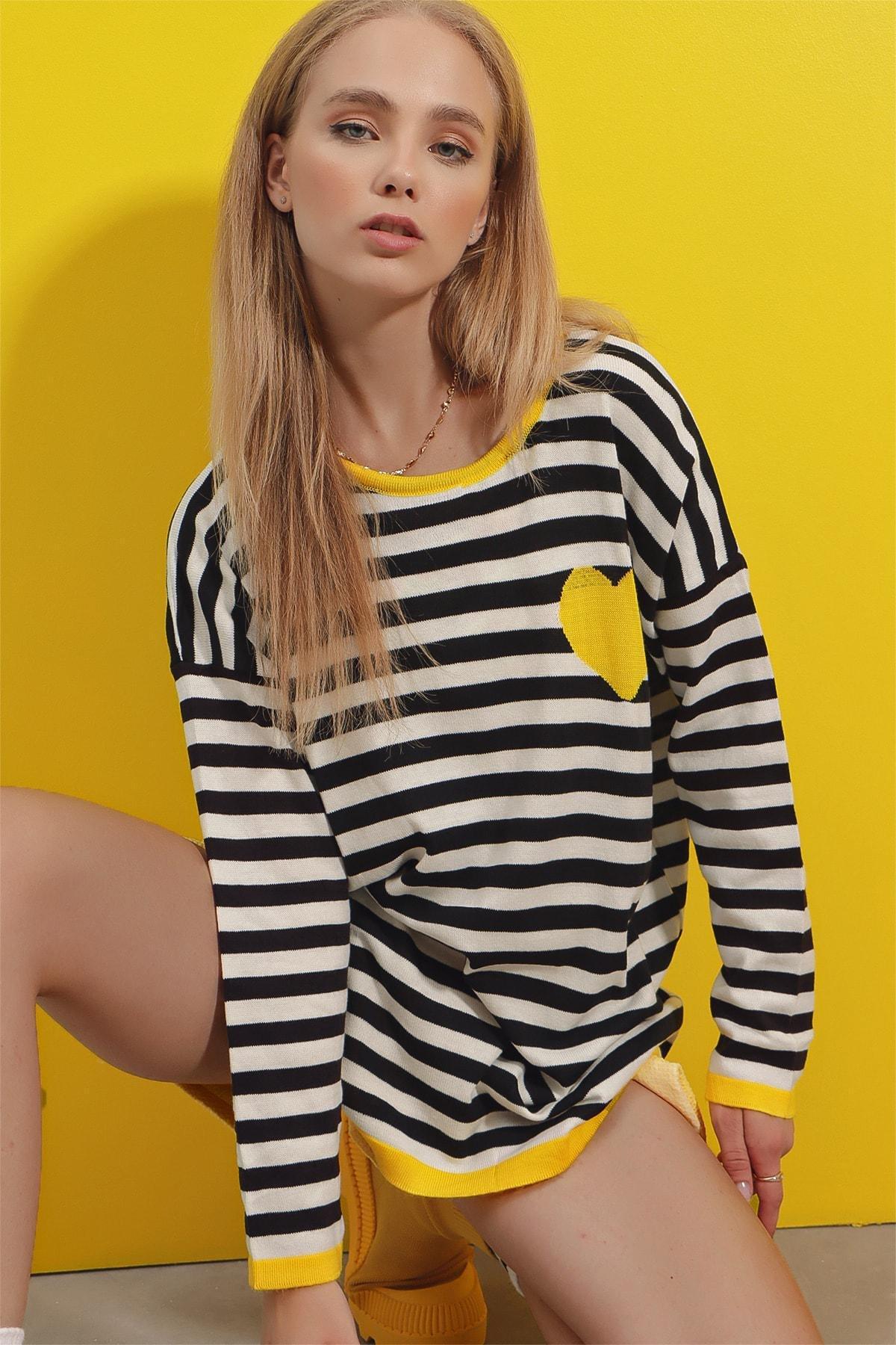 Yellow Striped Oversize Sweater, , large image number 1