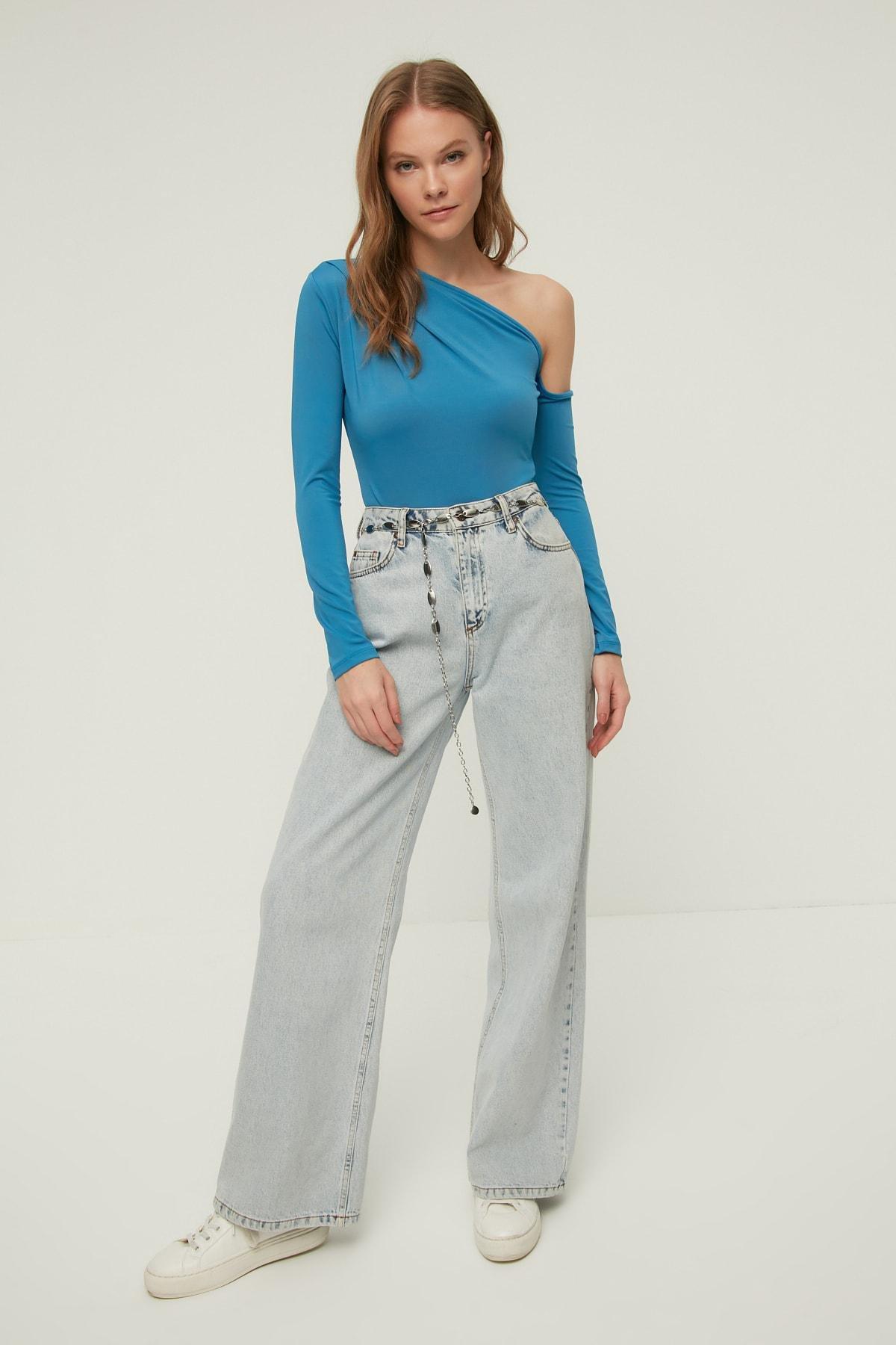 Off-Shoulder Bodysuit, , large image number 1