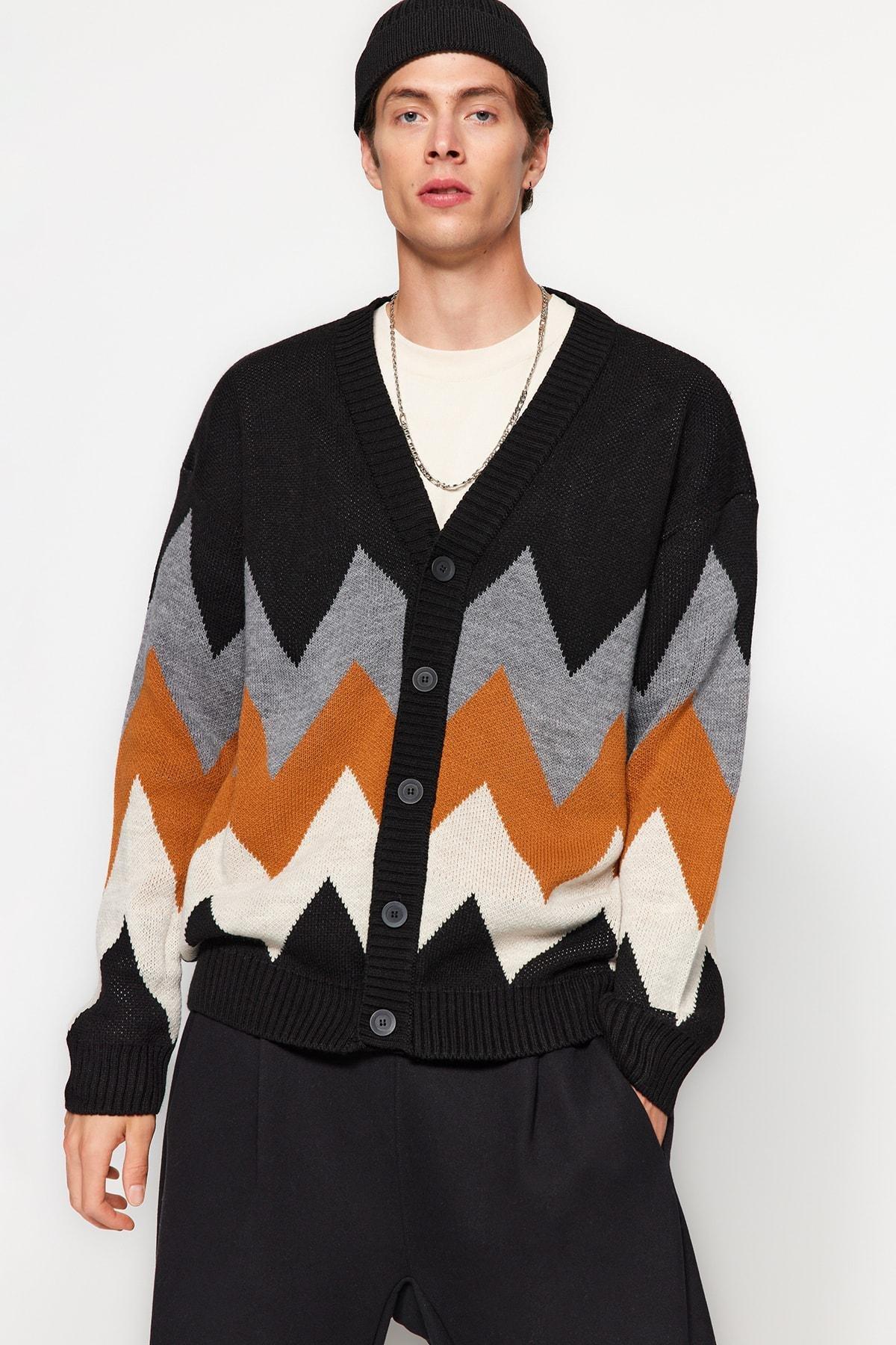 Black V-Neck Cardigan, , large image number 3
