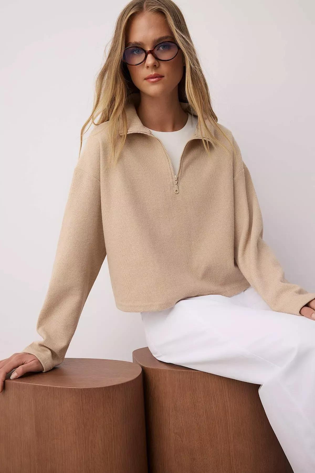 Beige Standing Collar Sweatshirt, Beige, large image number 1