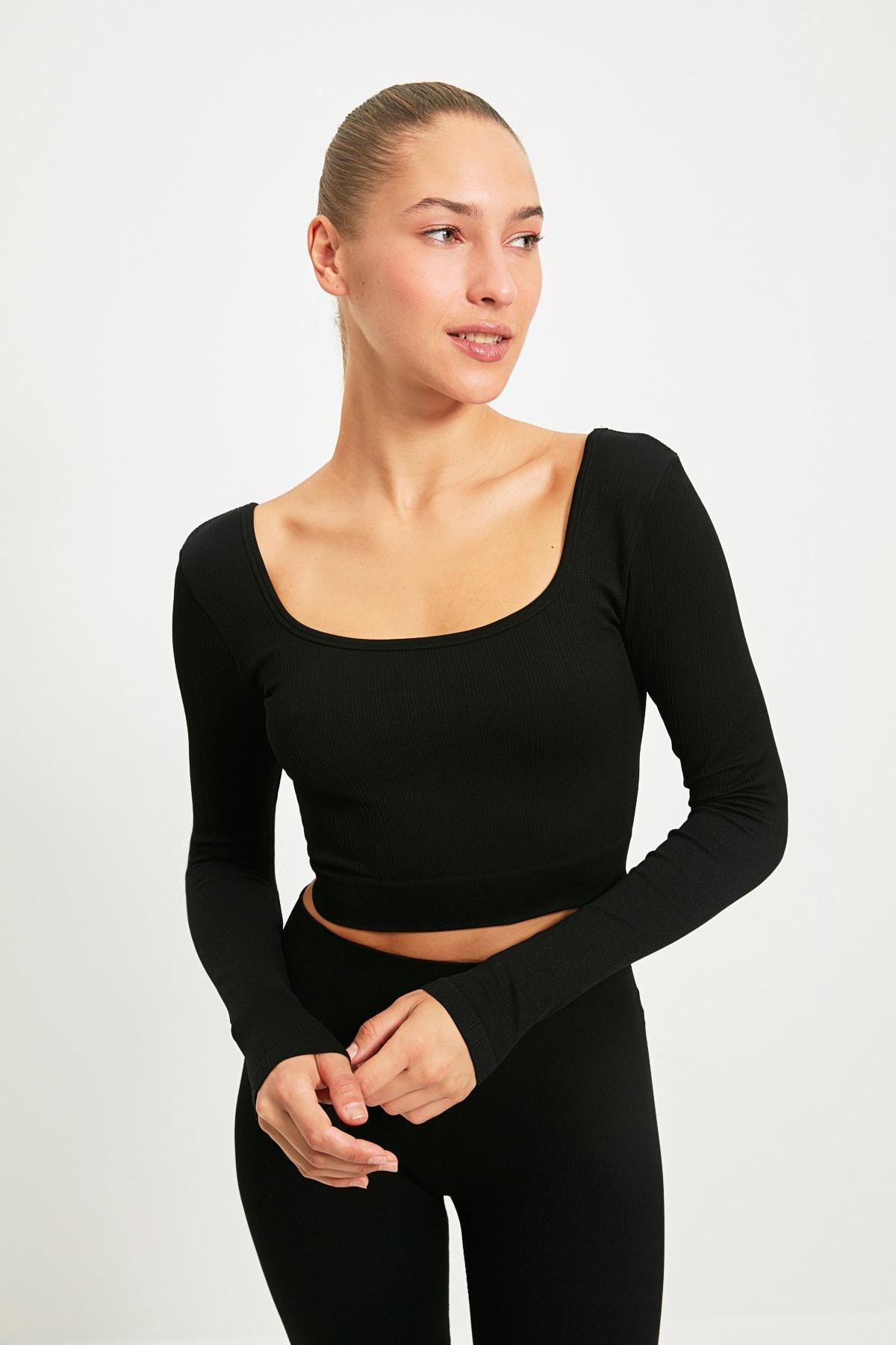Black Fitted Blouse, , large image number 5