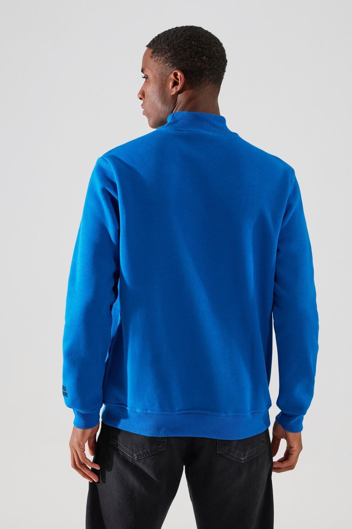 Blue Turtleneck Sweatshirt, , large image number 4