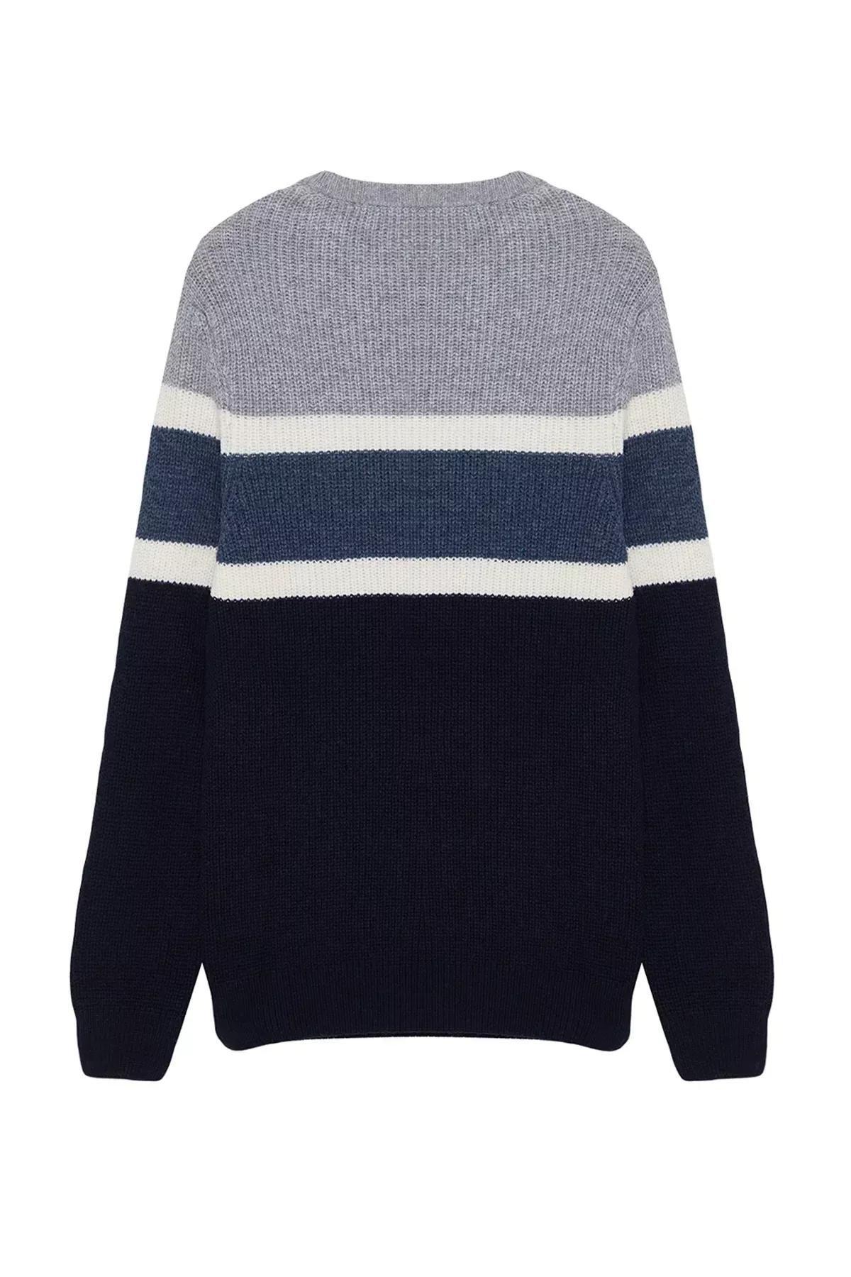 Grey Crew Neck Sweater, Gray, large image number 5