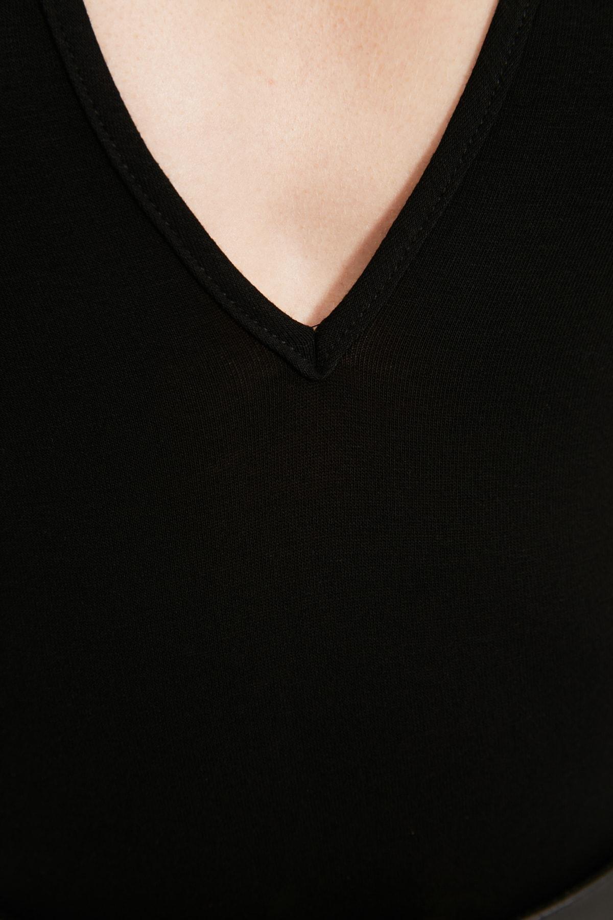 Black V-Neck Bodysuit, , large image number 3