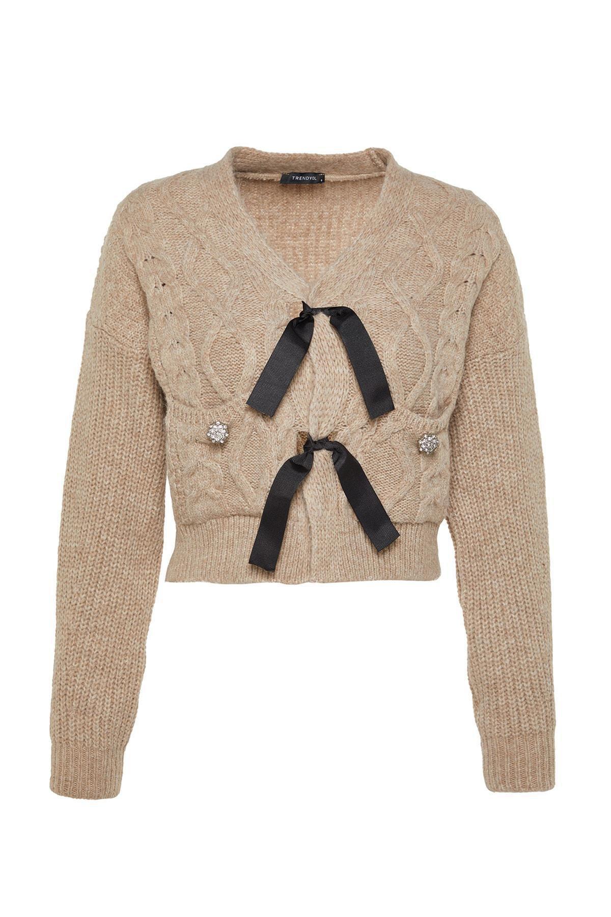 Beige V-Neck Sweater, , large image number 4