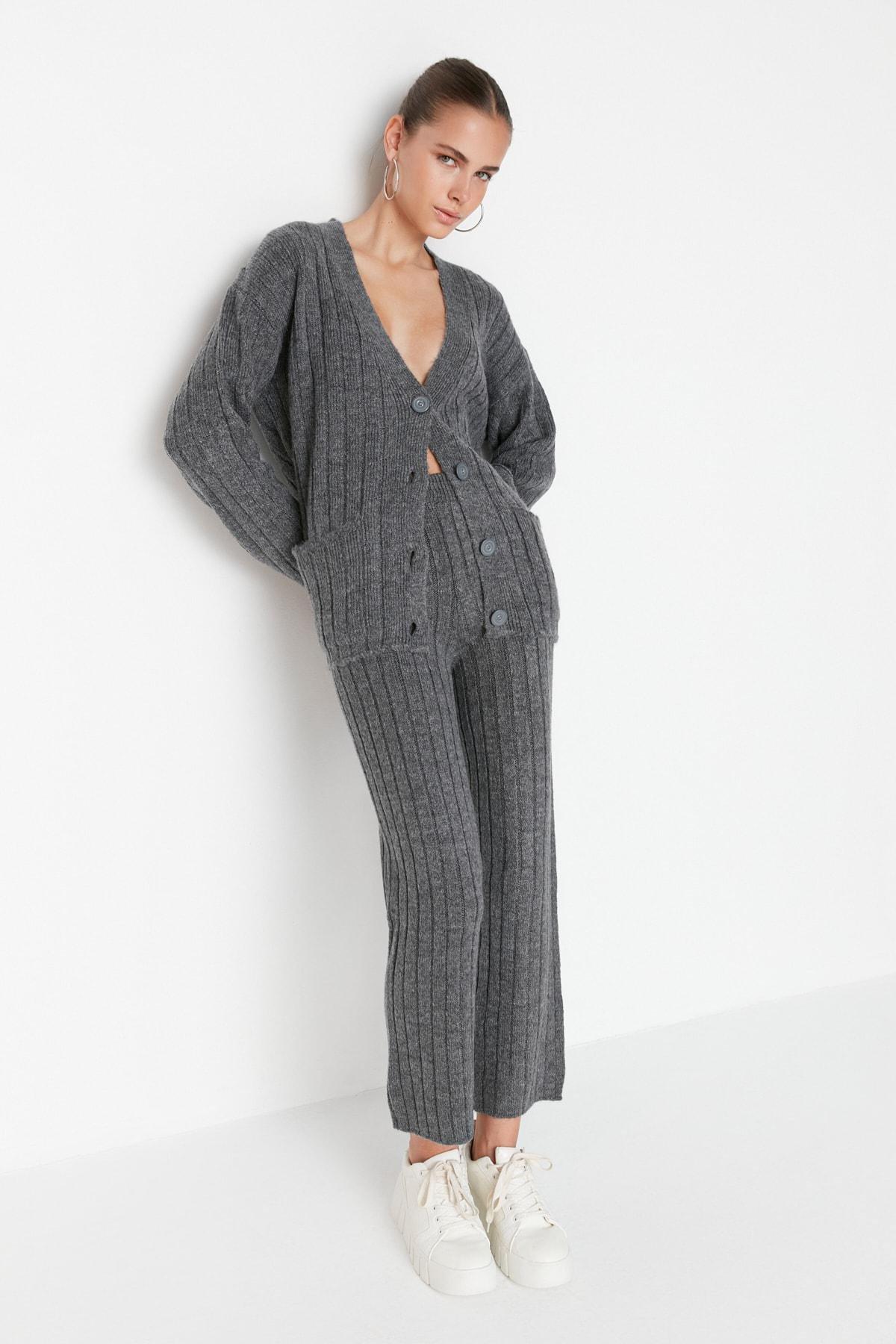 Gray Off-Shoulder Co-Ord Set, , large image number 0