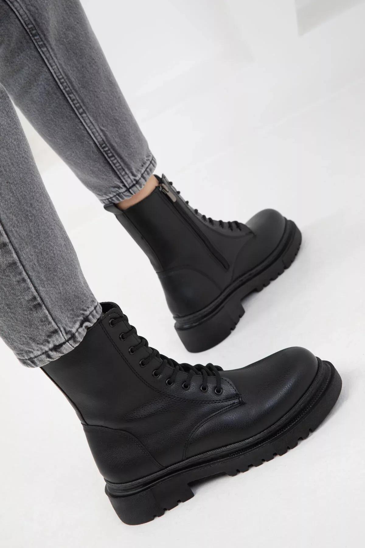 Black Ankle Boots, BLACK, large image number 3
